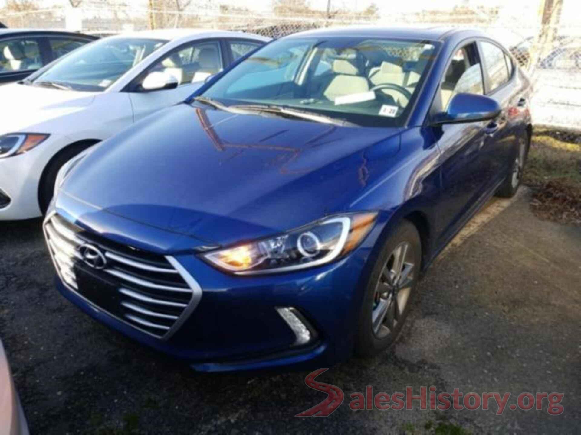 5NPD84LF5JH283808 2018 HYUNDAI ELANTRA