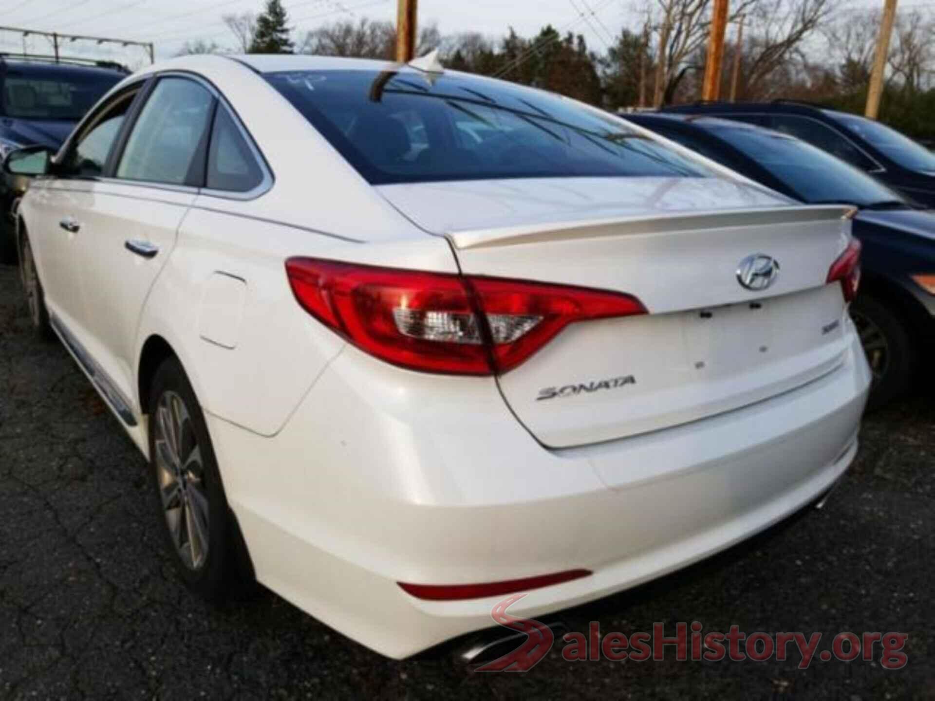 5NPE34AF0HH452052 2017 HYUNDAI SONATA