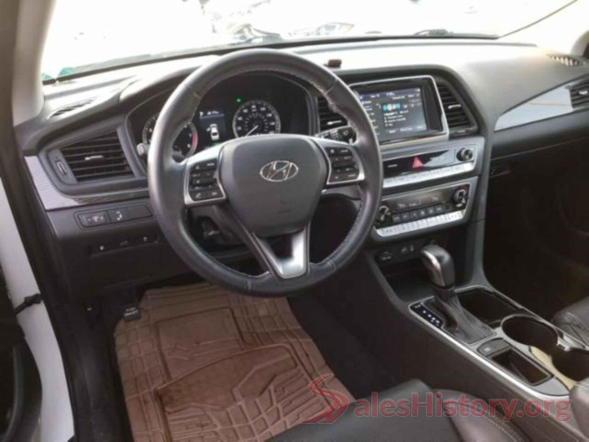 5NPE34AF8JH656586 2018 HYUNDAI SONATA