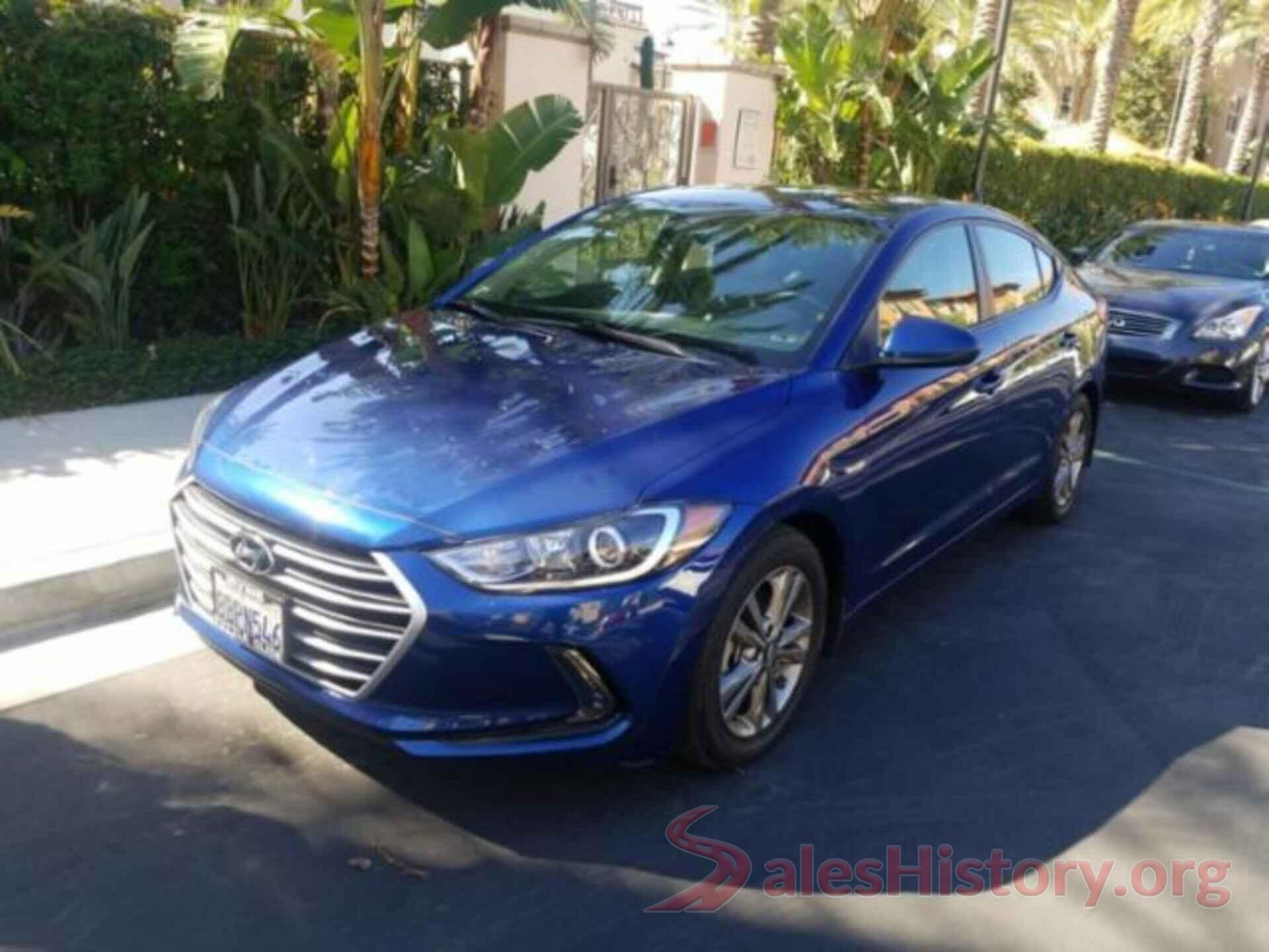 5NPD84LF1JH300748 2018 HYUNDAI ELANTRA