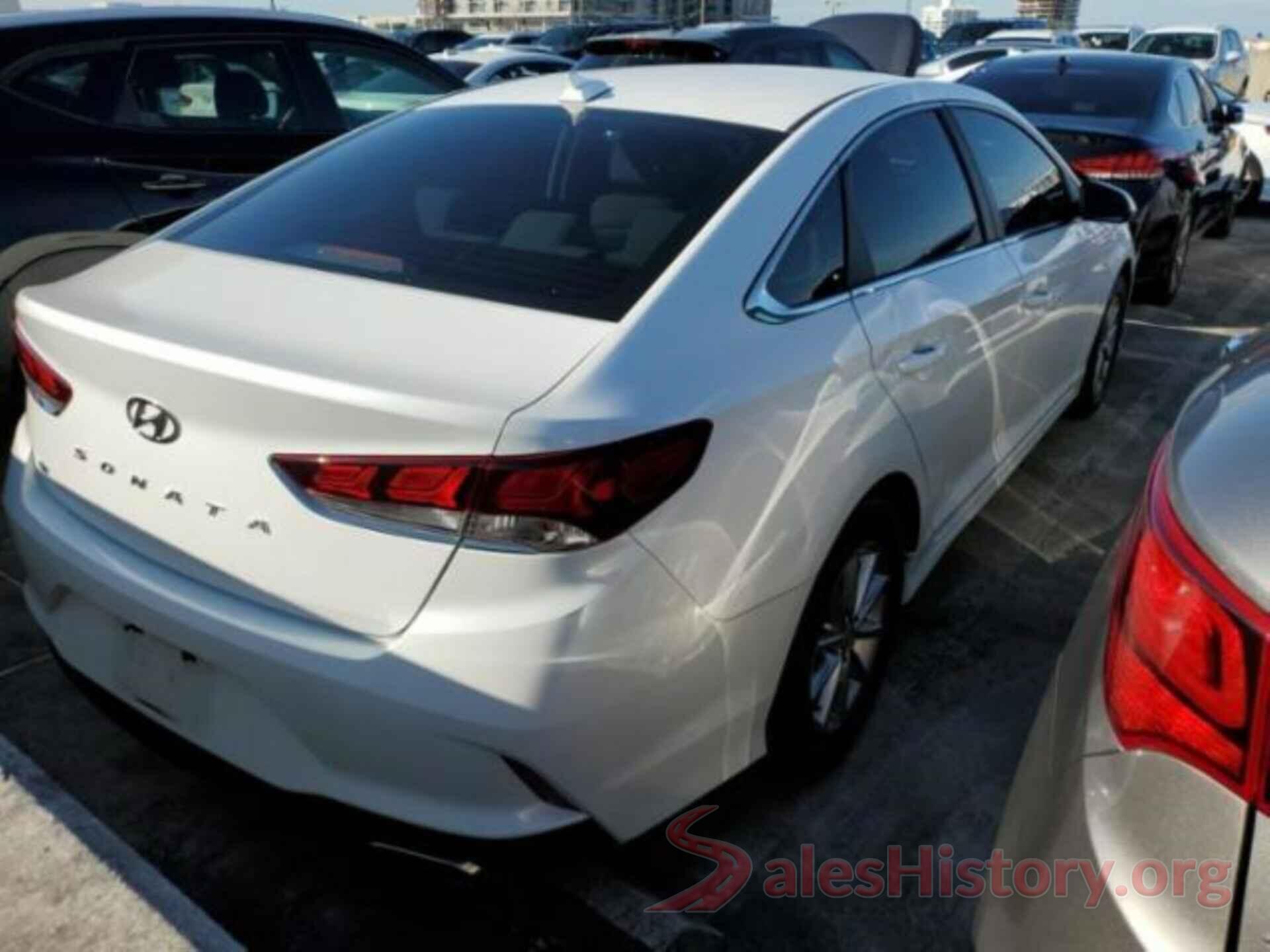 5NPE24AF0JH663826 2018 HYUNDAI SONATA