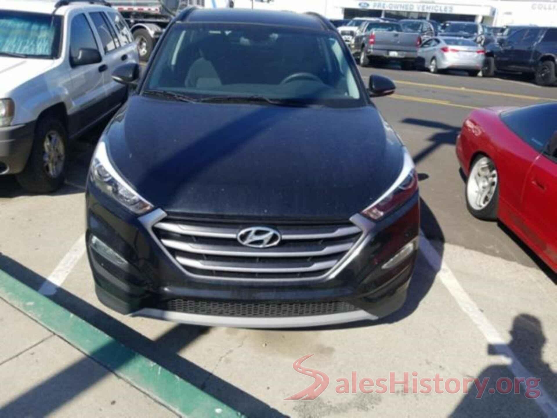 KM8J33A2XHU577910 2017 HYUNDAI TUCSON