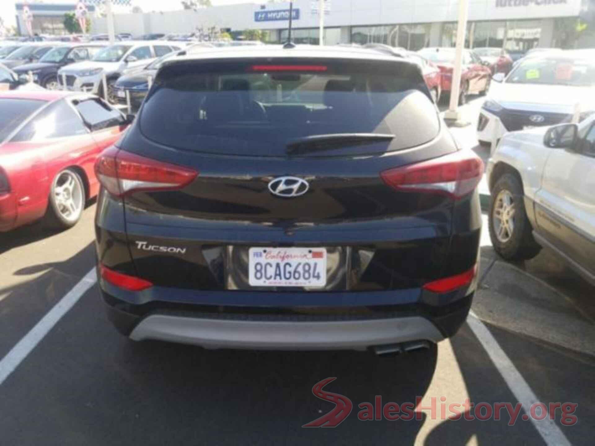 KM8J33A2XHU577910 2017 HYUNDAI TUCSON