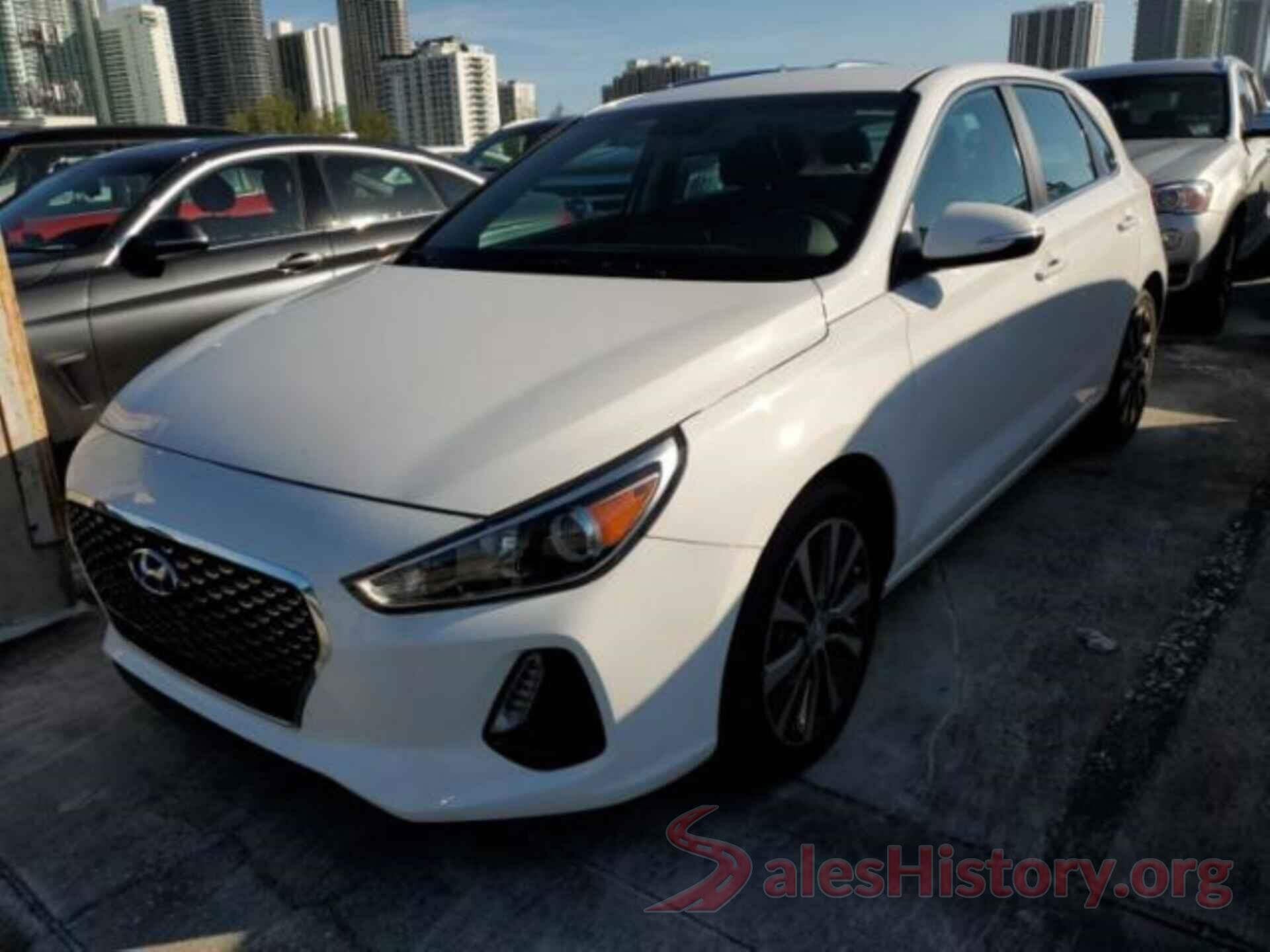 KMHH35LE6JU015896 2018 HYUNDAI ELANTRA GT