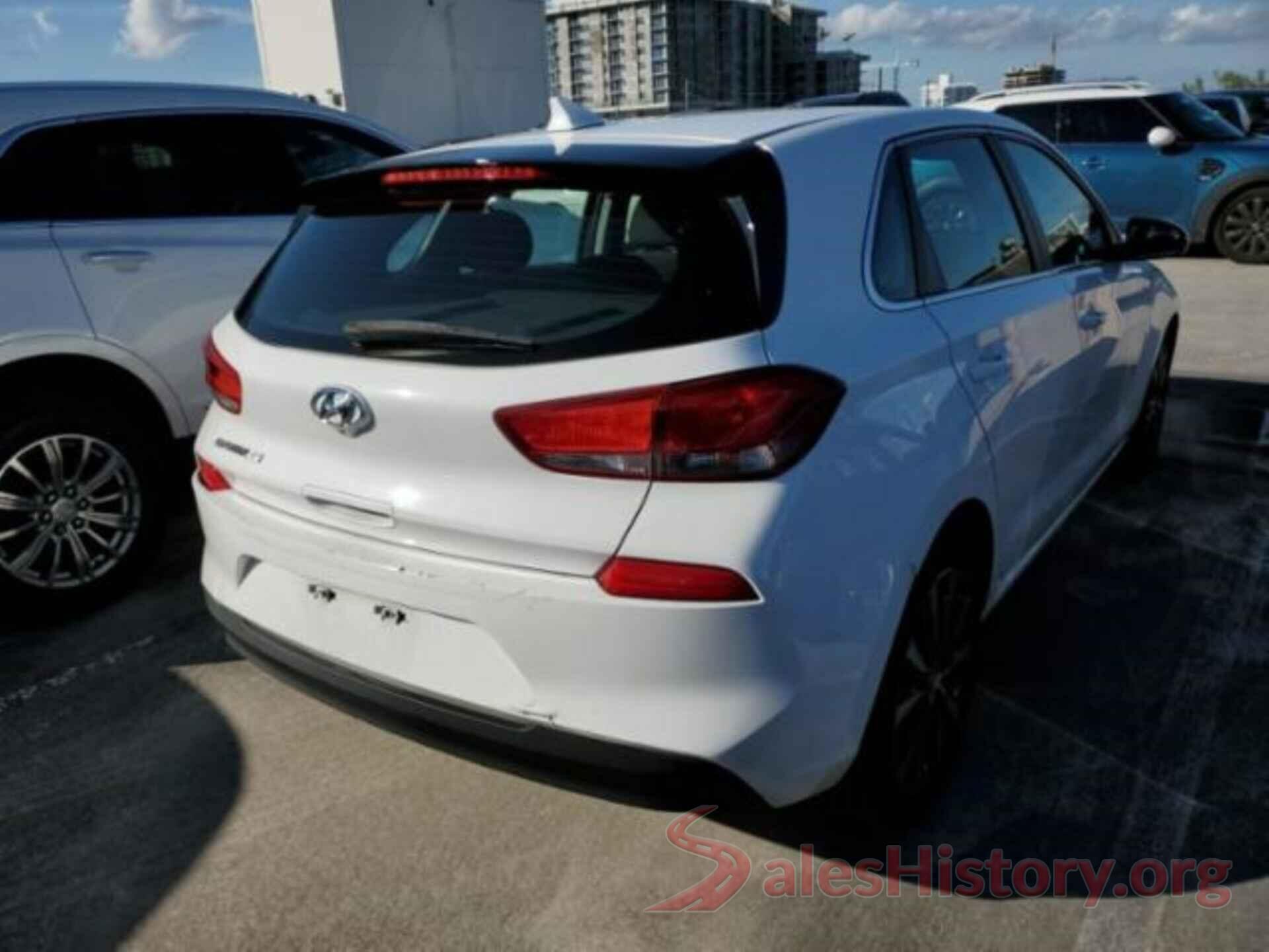 KMHH35LE6JU015896 2018 HYUNDAI ELANTRA GT