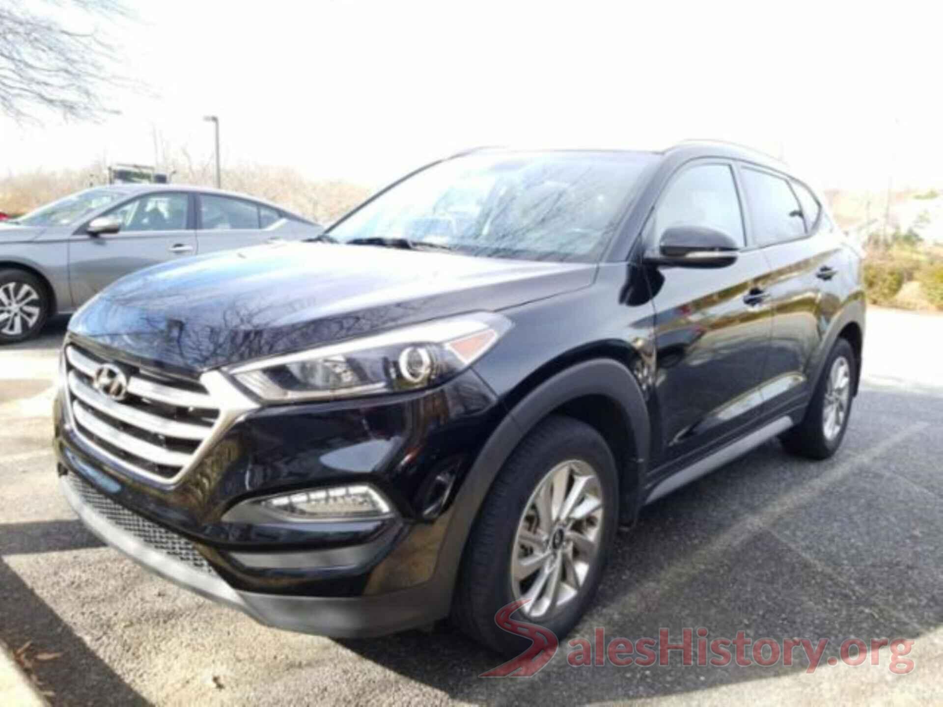 KM8J33A49HU378266 2017 HYUNDAI TUCSON