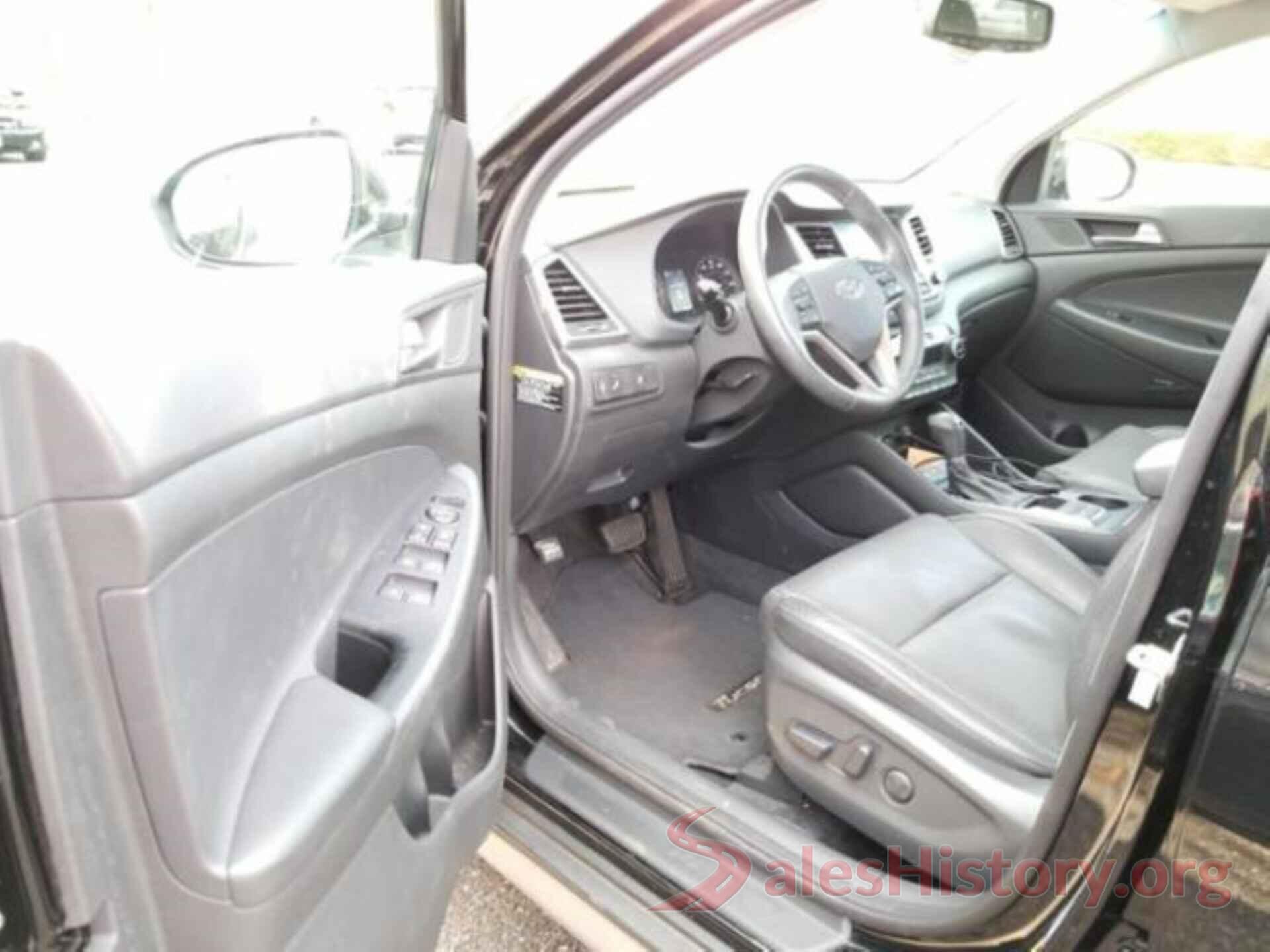 KM8J33A49HU378266 2017 HYUNDAI TUCSON