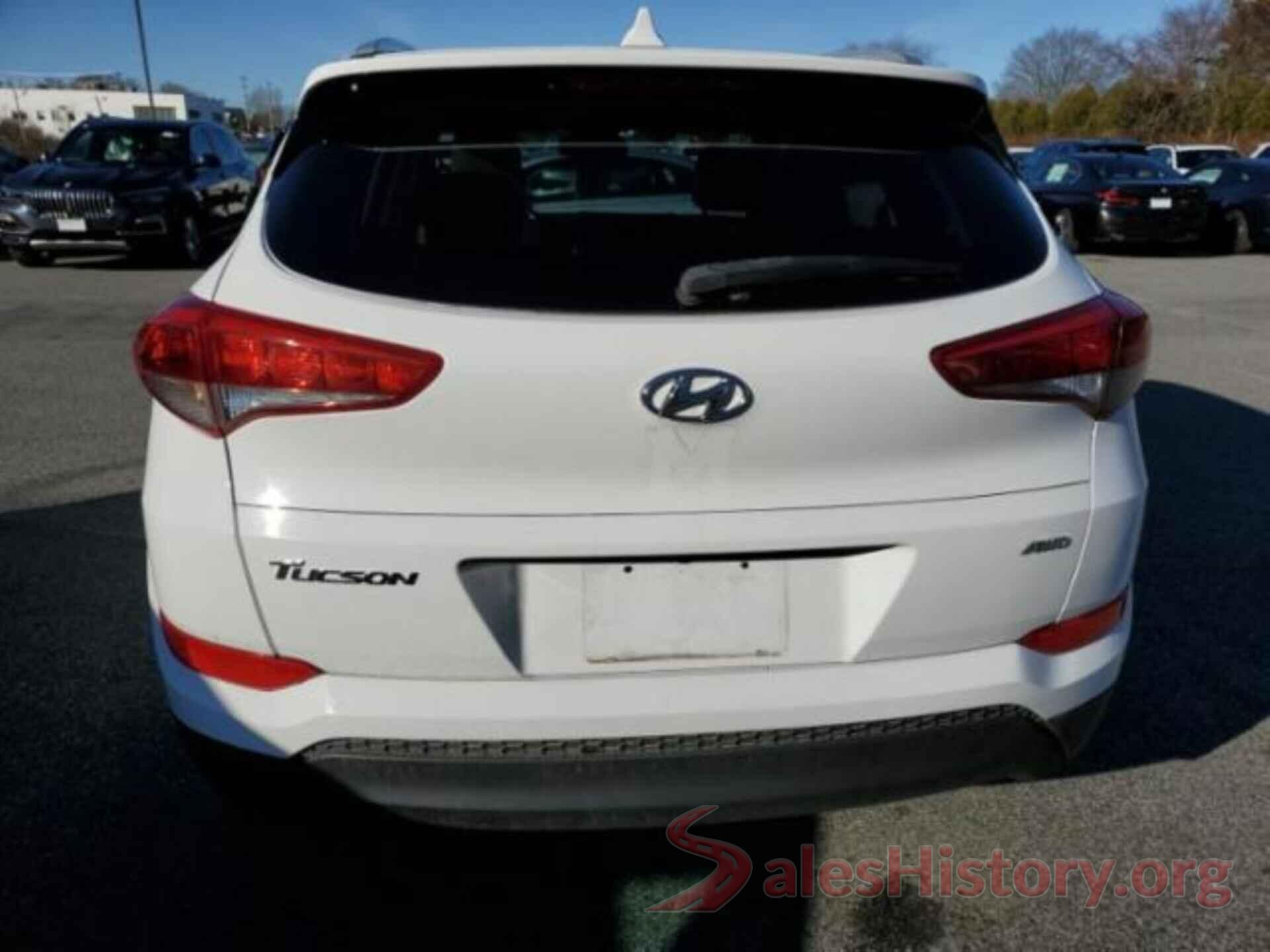 KM8J3CA41HU404889 2017 HYUNDAI TUCSON