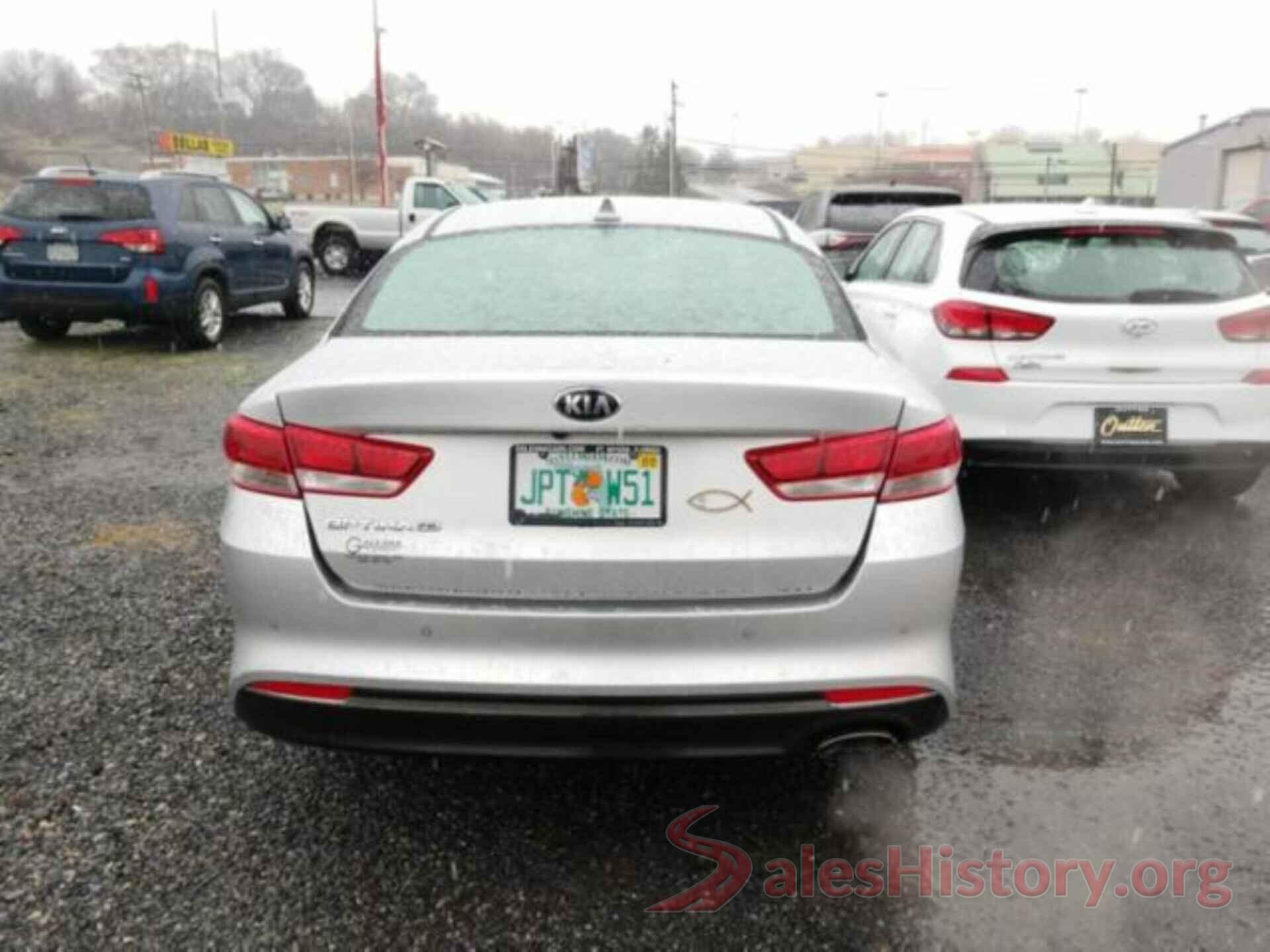 5XXGT4L35JG226053 2018 KIA OPTIMA