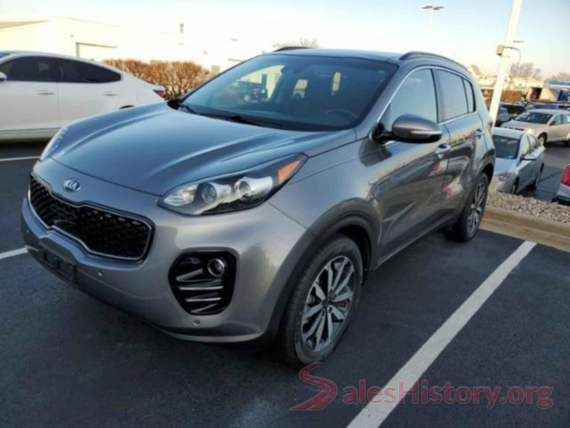 KNDPNCAC0J7384896 2018 KIA SPORTAGE