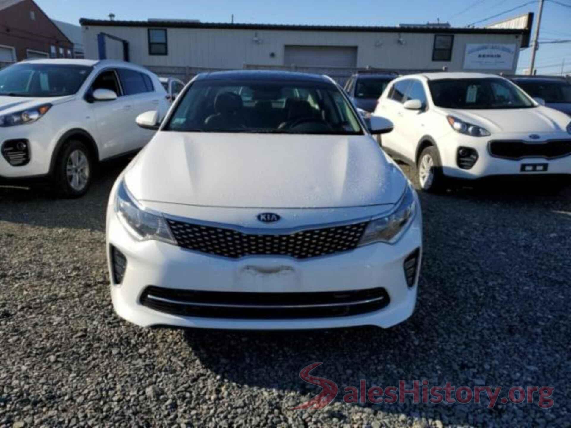 5XXGT4L34JG234256 2018 KIA OPTIMA