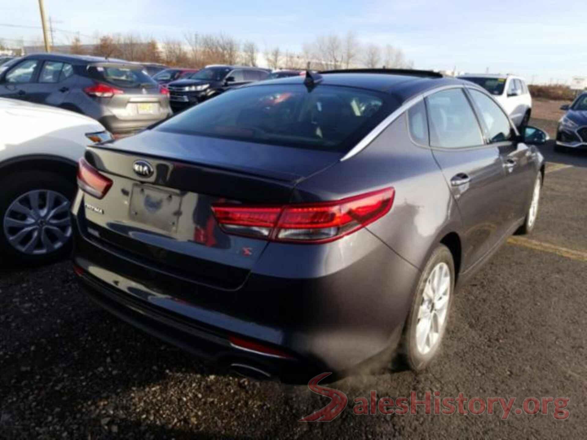 5XXGT4L36JG237949 2018 KIA OPTIMA