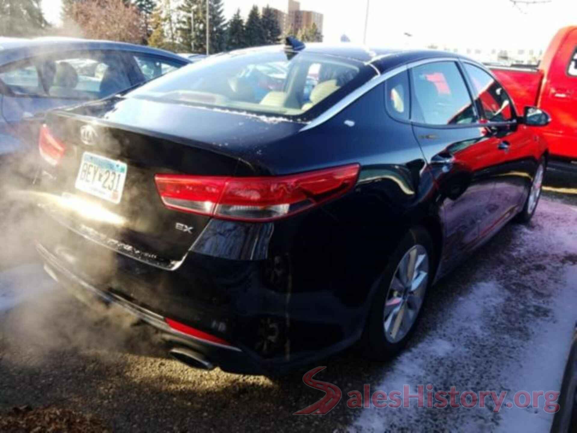 5XXGU4L31JG238861 2018 KIA OPTIMA