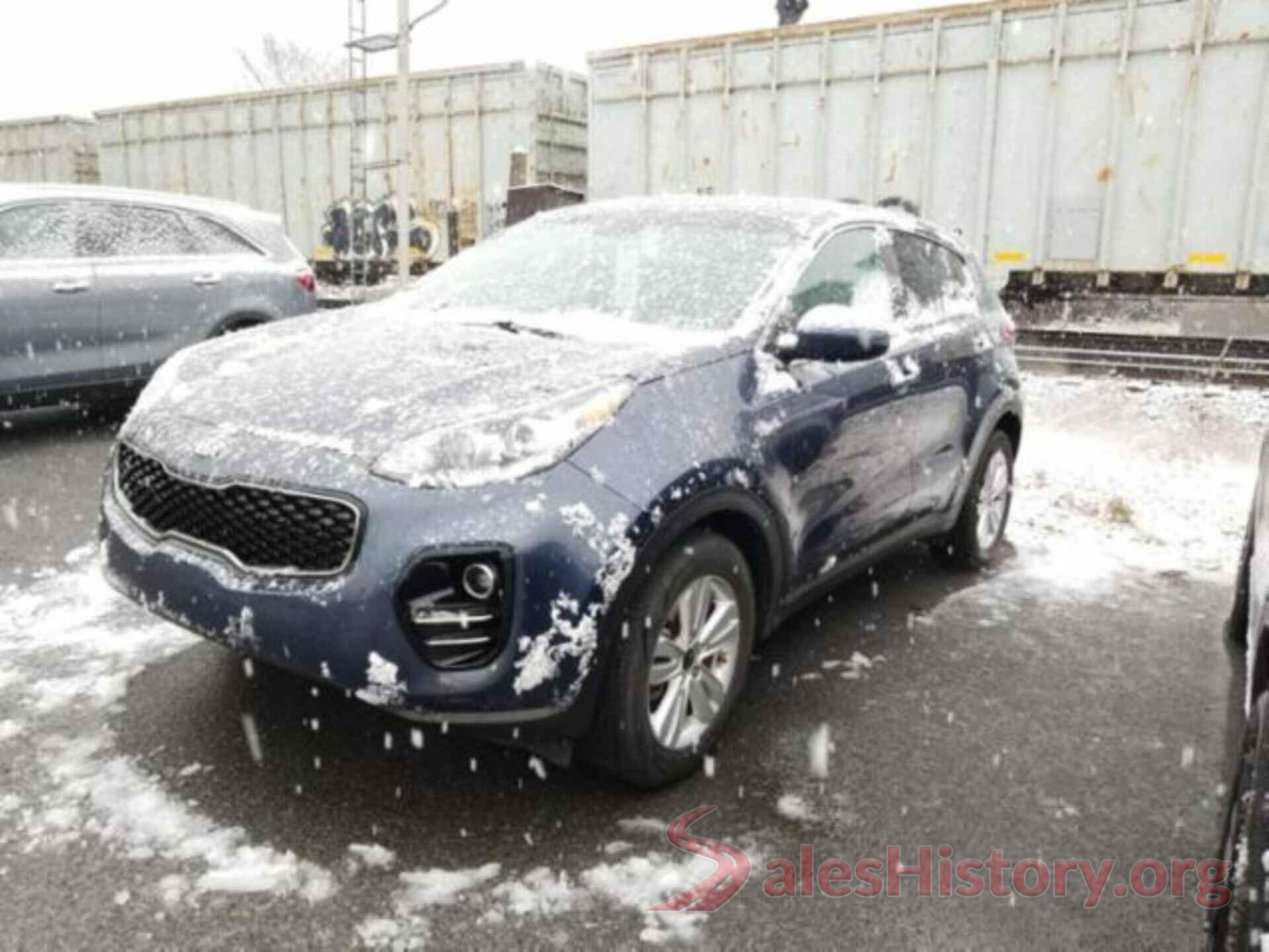 KNDPMCAC0J7396081 2018 KIA SPORTAGE