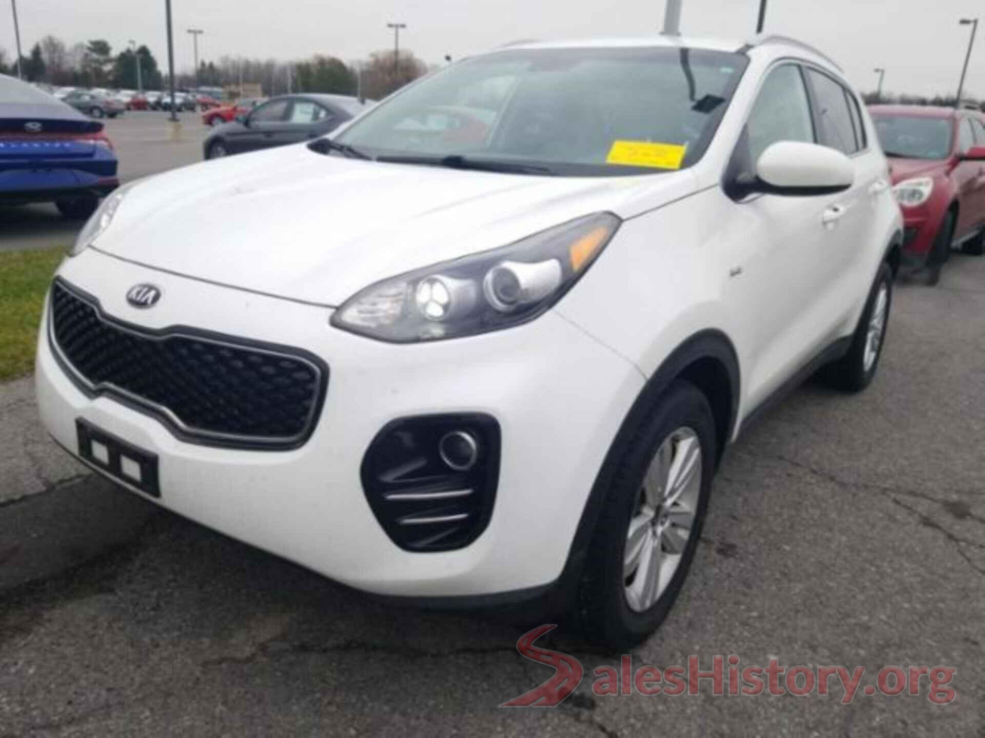 KNDPMCAC2J7385261 2018 KIA SPORTAGE