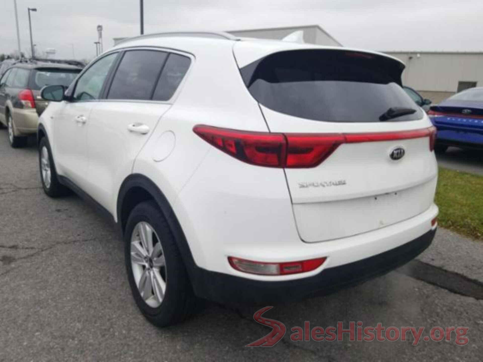 KNDPMCAC2J7385261 2018 KIA SPORTAGE