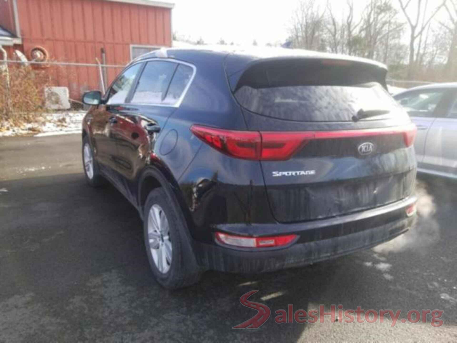 KNDPMCAC5J7402604 2018 KIA SPORTAGE