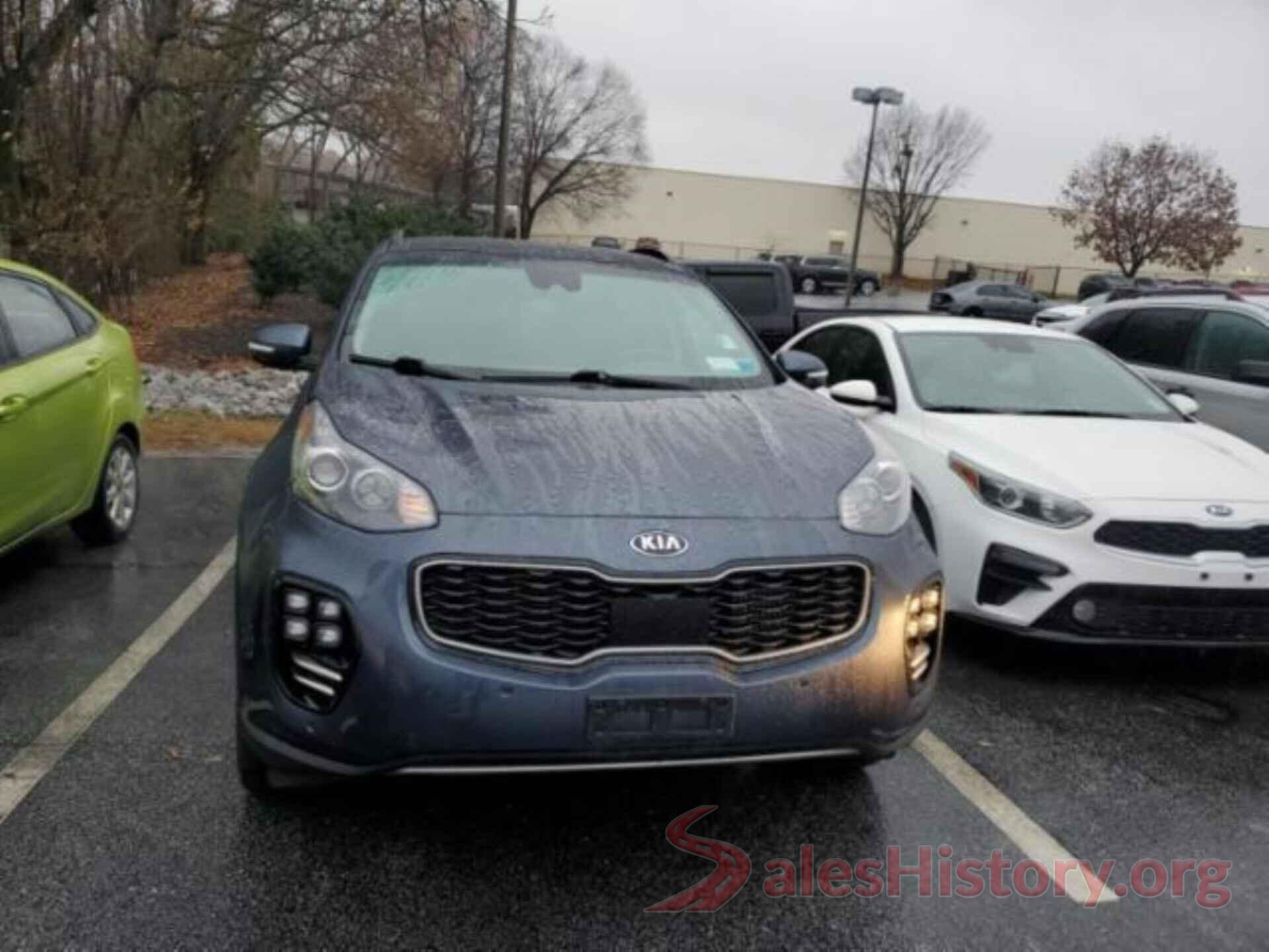 KNDPRCA63J7385409 2018 KIA SPORTAGE