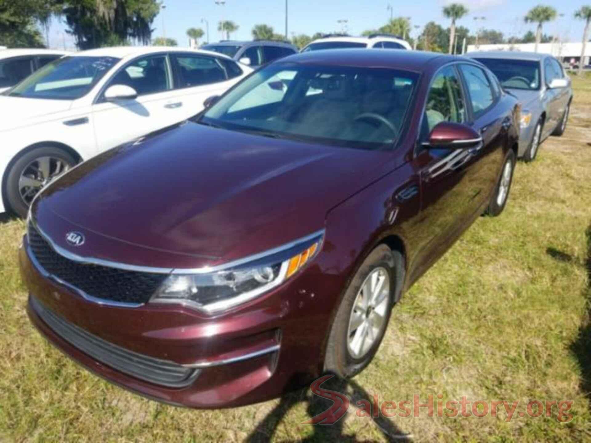 5XXGT4L33JG236712 2018 KIA OPTIMA