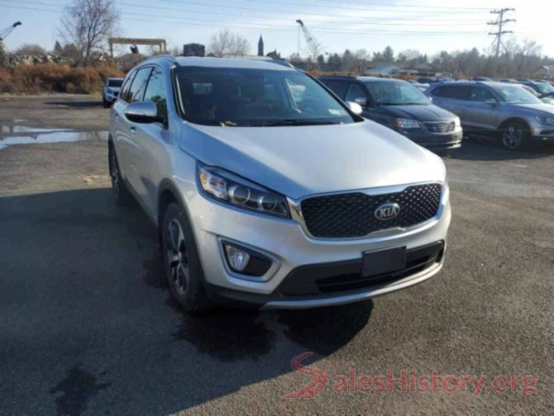 5XYPHDA13JG348537 2018 KIA SORENTO