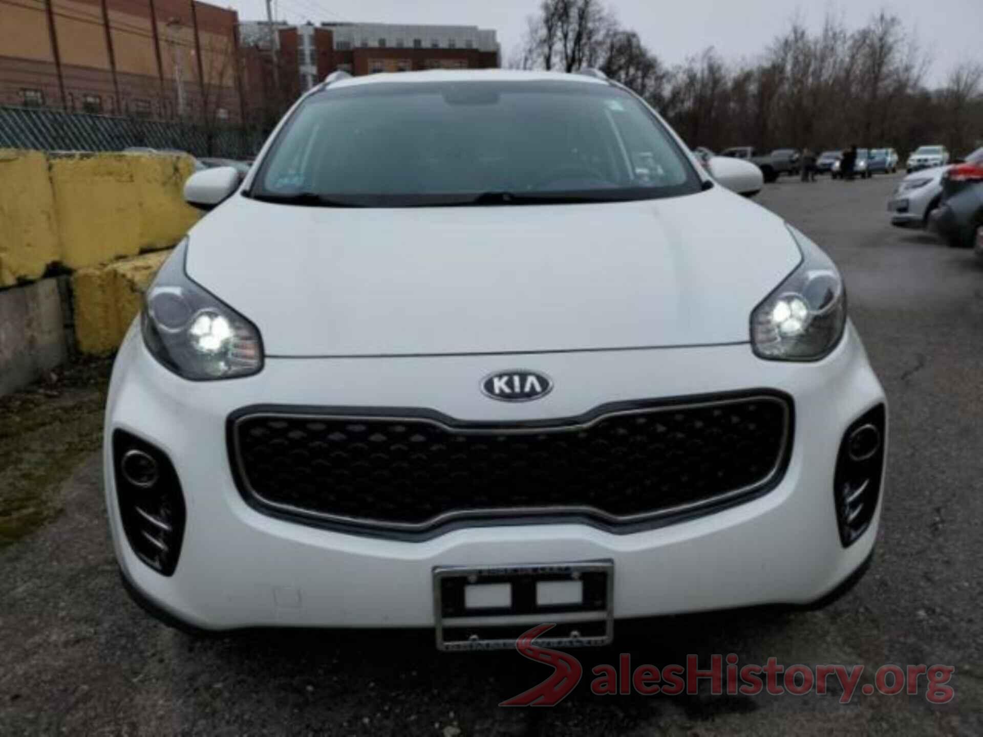 KNDPMCAC5J7354764 2018 KIA SPORTAGE