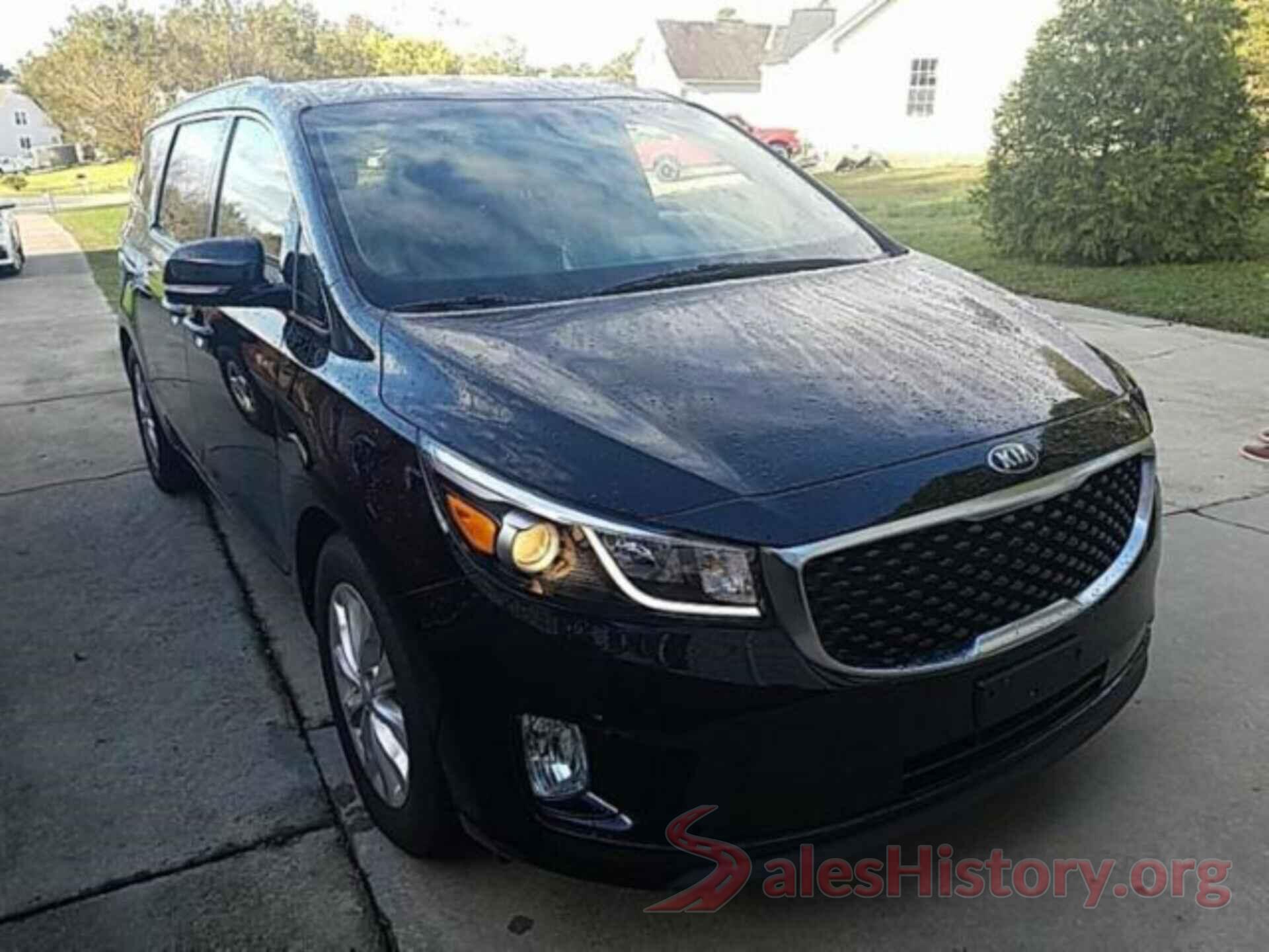 KNDMC5C16H6336609 2017 KIA SEDONA