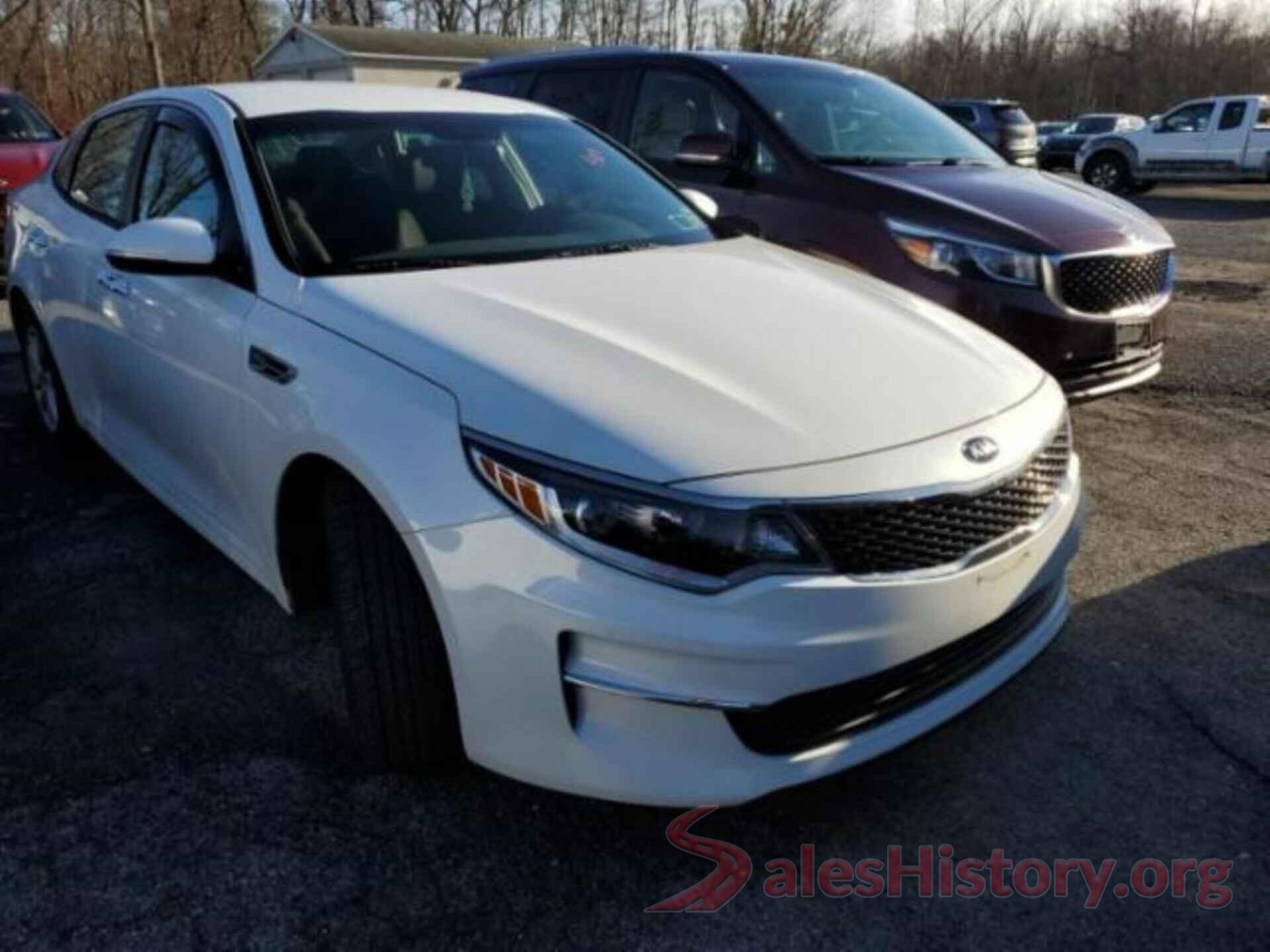 5XXGT4L30JG193477 2018 KIA OPTIMA