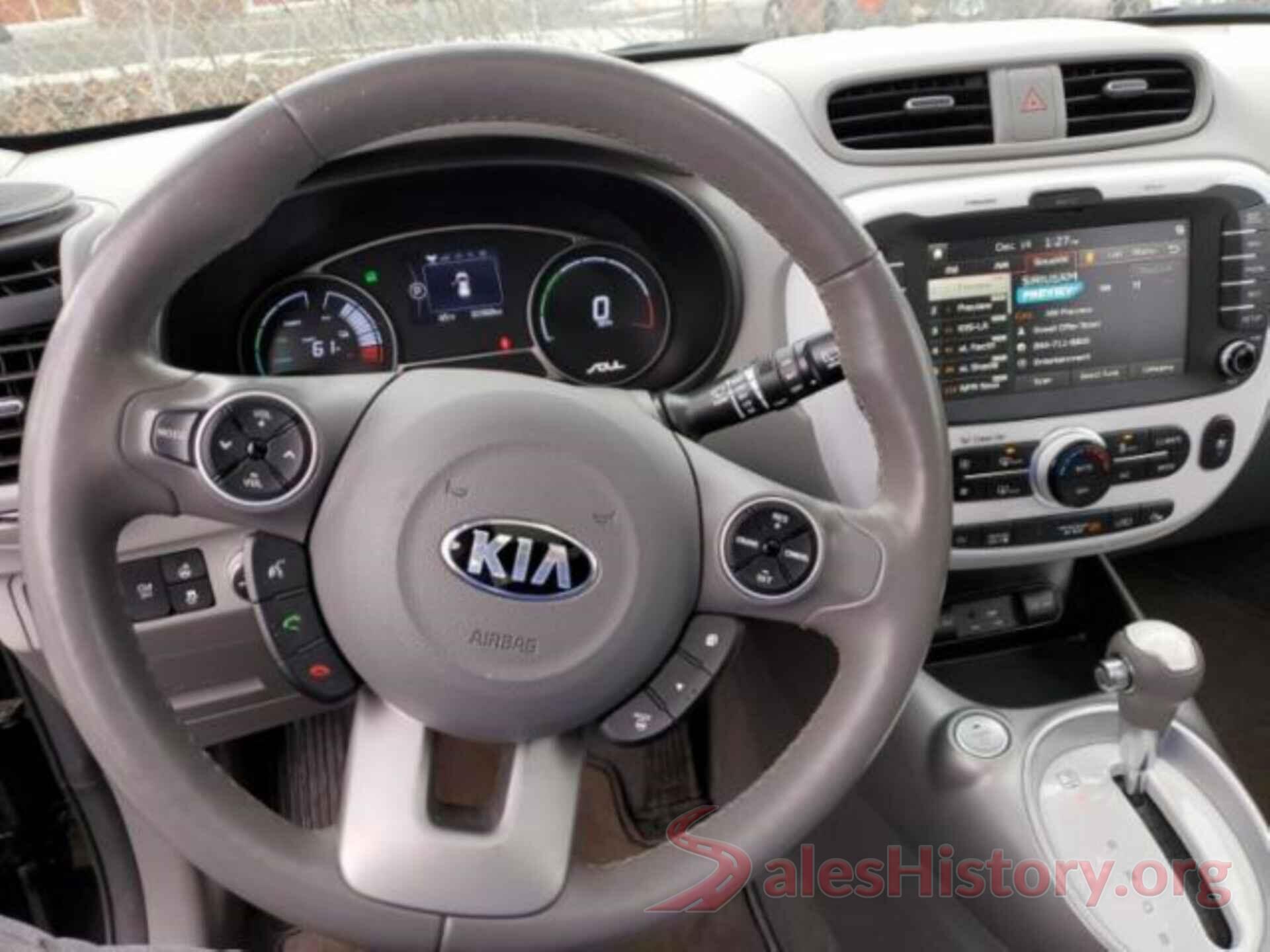 KNDJX3AE4H7019004 2017 KIA SOUL EV