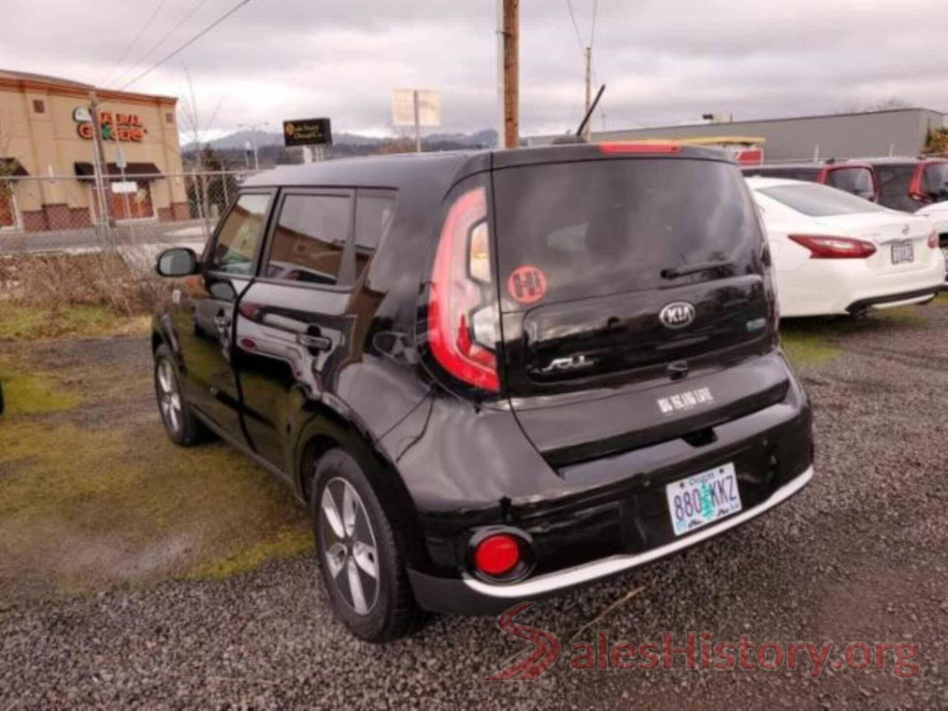 KNDJX3AE4H7019004 2017 KIA SOUL EV