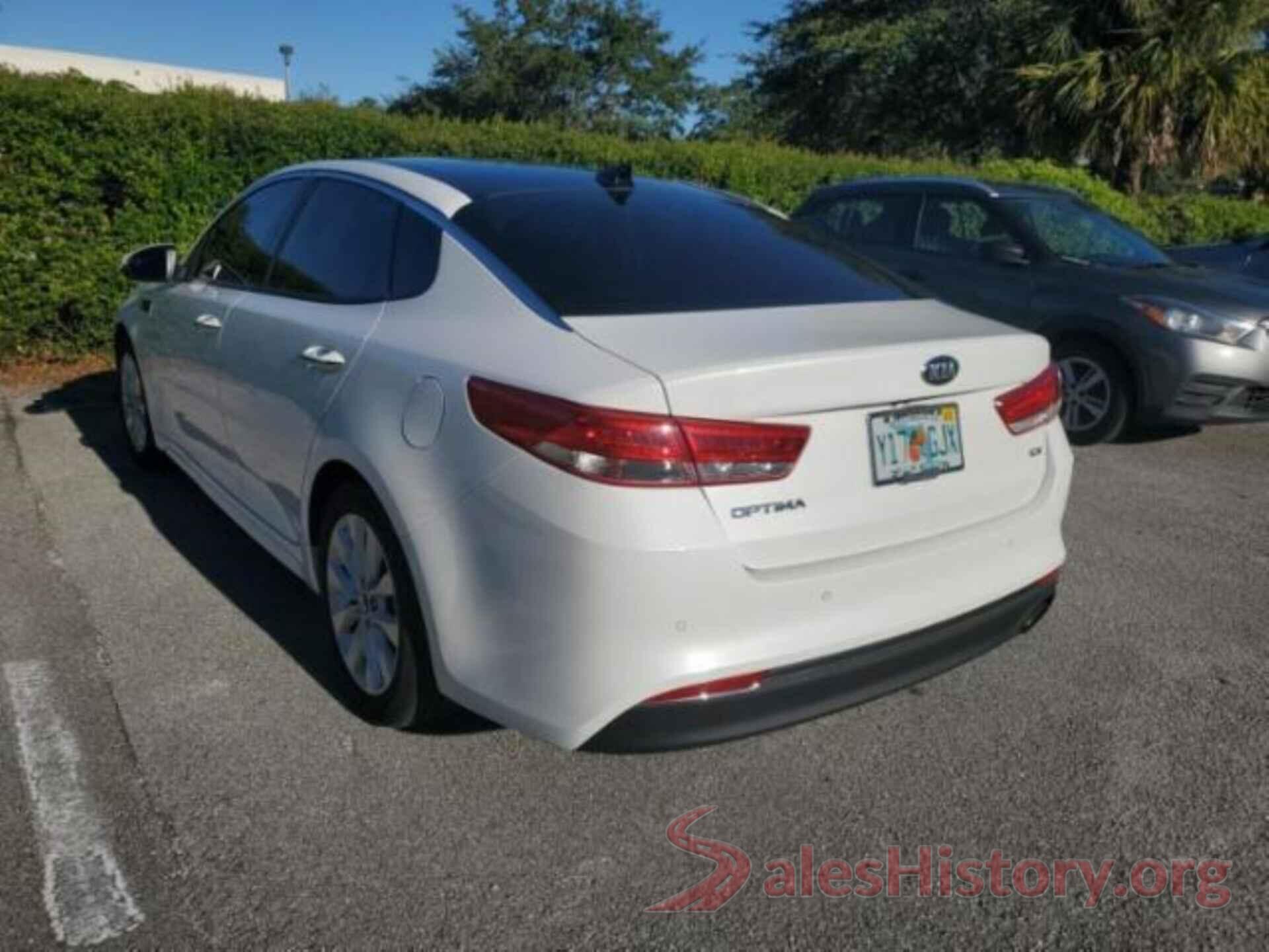 5XXGU4L38JG222270 2018 KIA OPTIMA