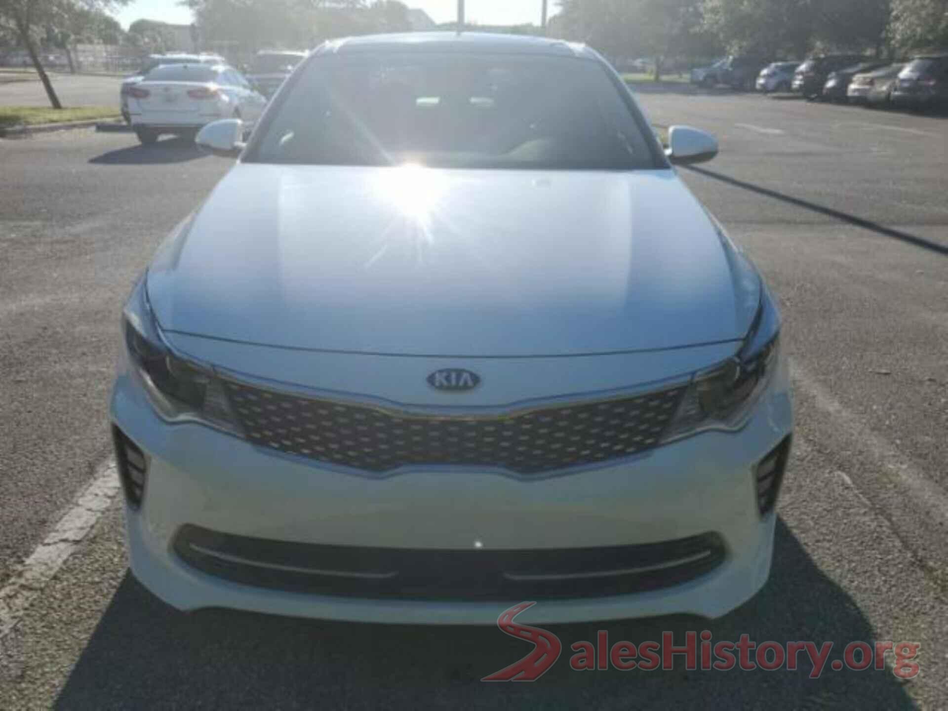 5XXGU4L38JG222270 2018 KIA OPTIMA