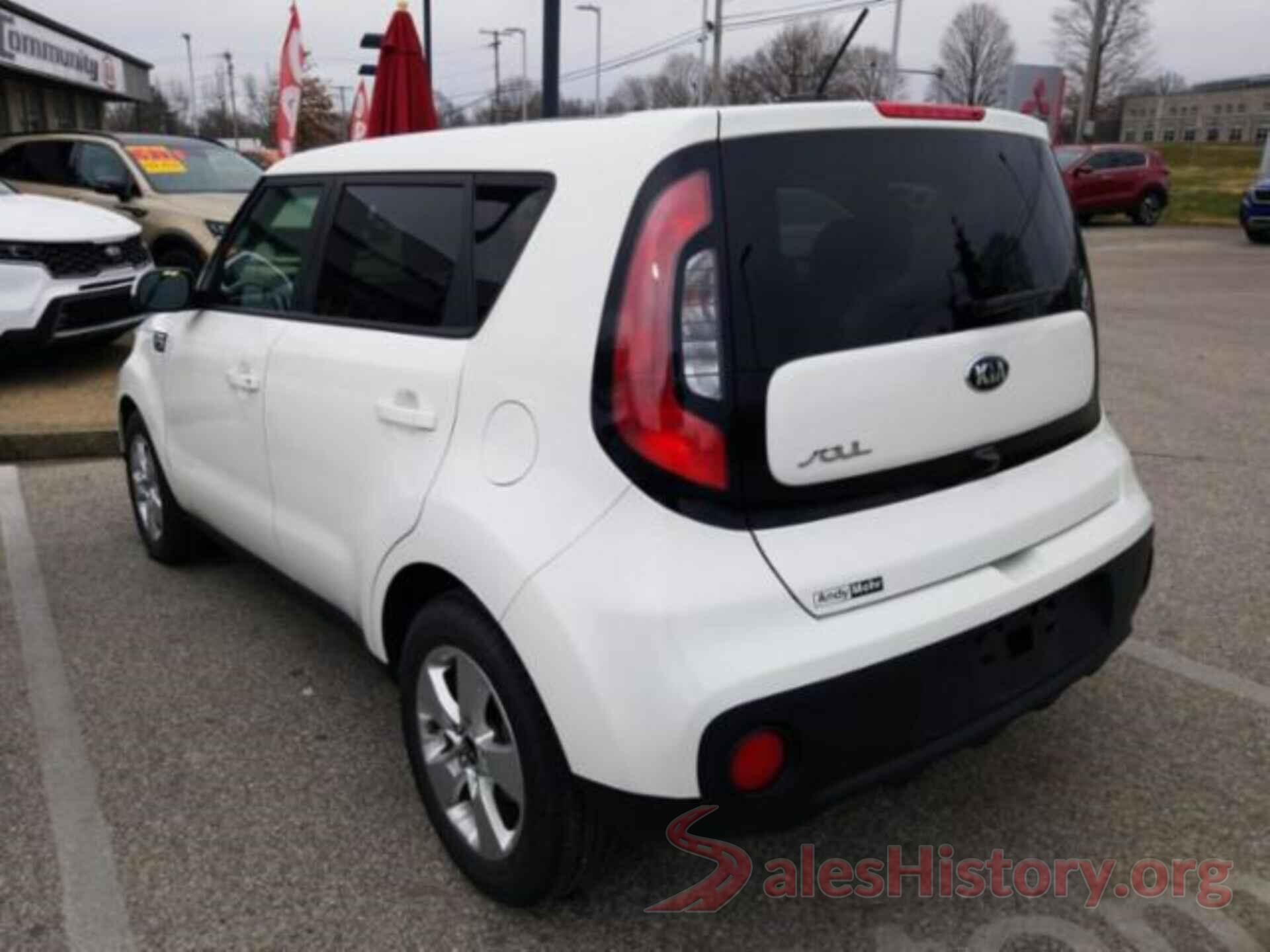 KNDJN2A22J7564355 2018 KIA SOUL