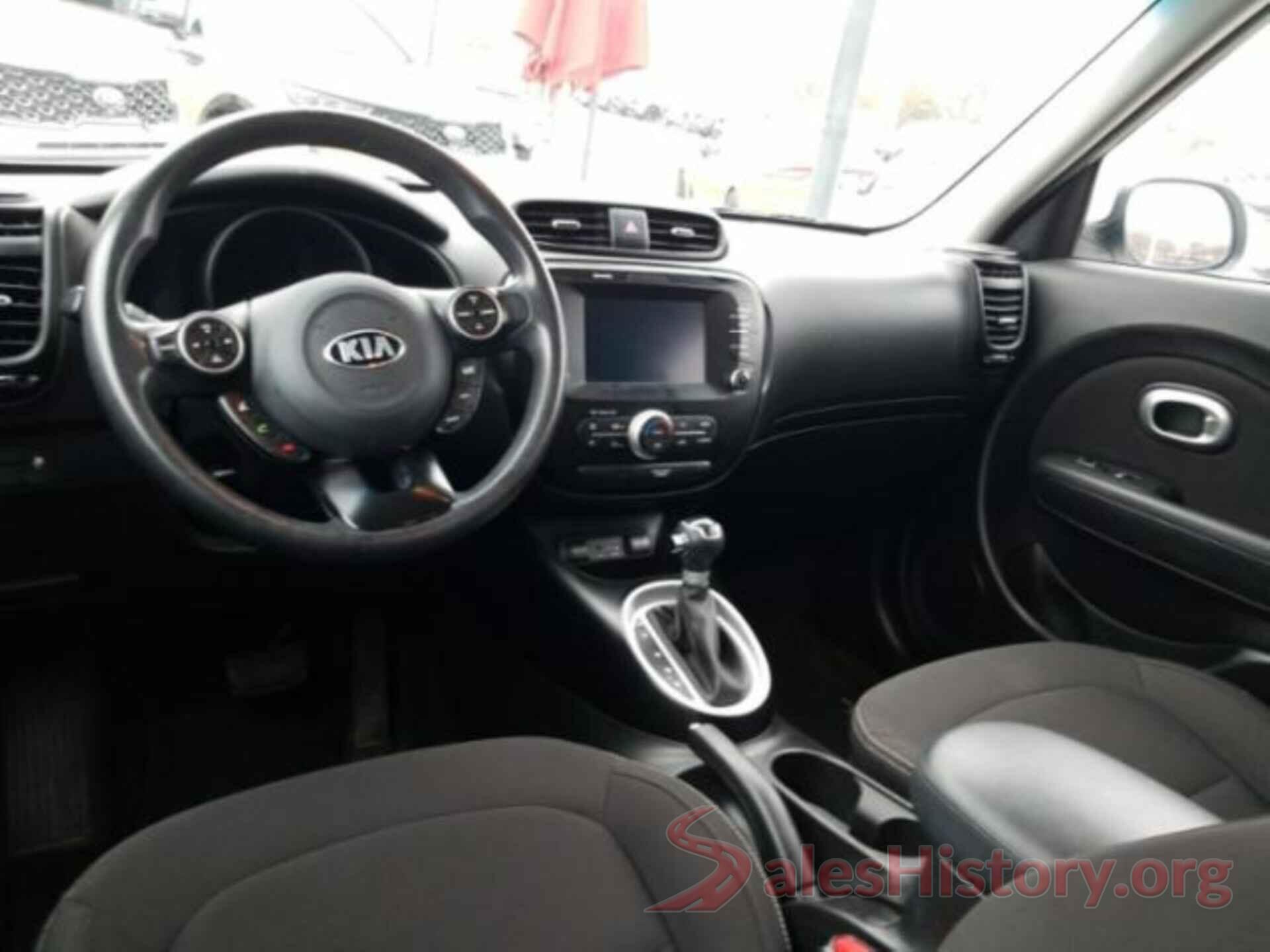 KNDJN2A22J7564355 2018 KIA SOUL