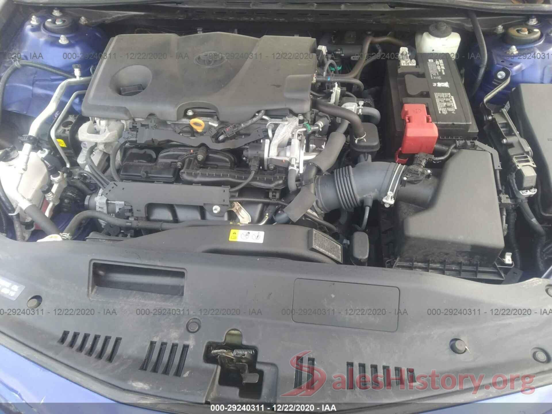 4T1B11HK0JU579501 2018 TOYOTA CAMRY