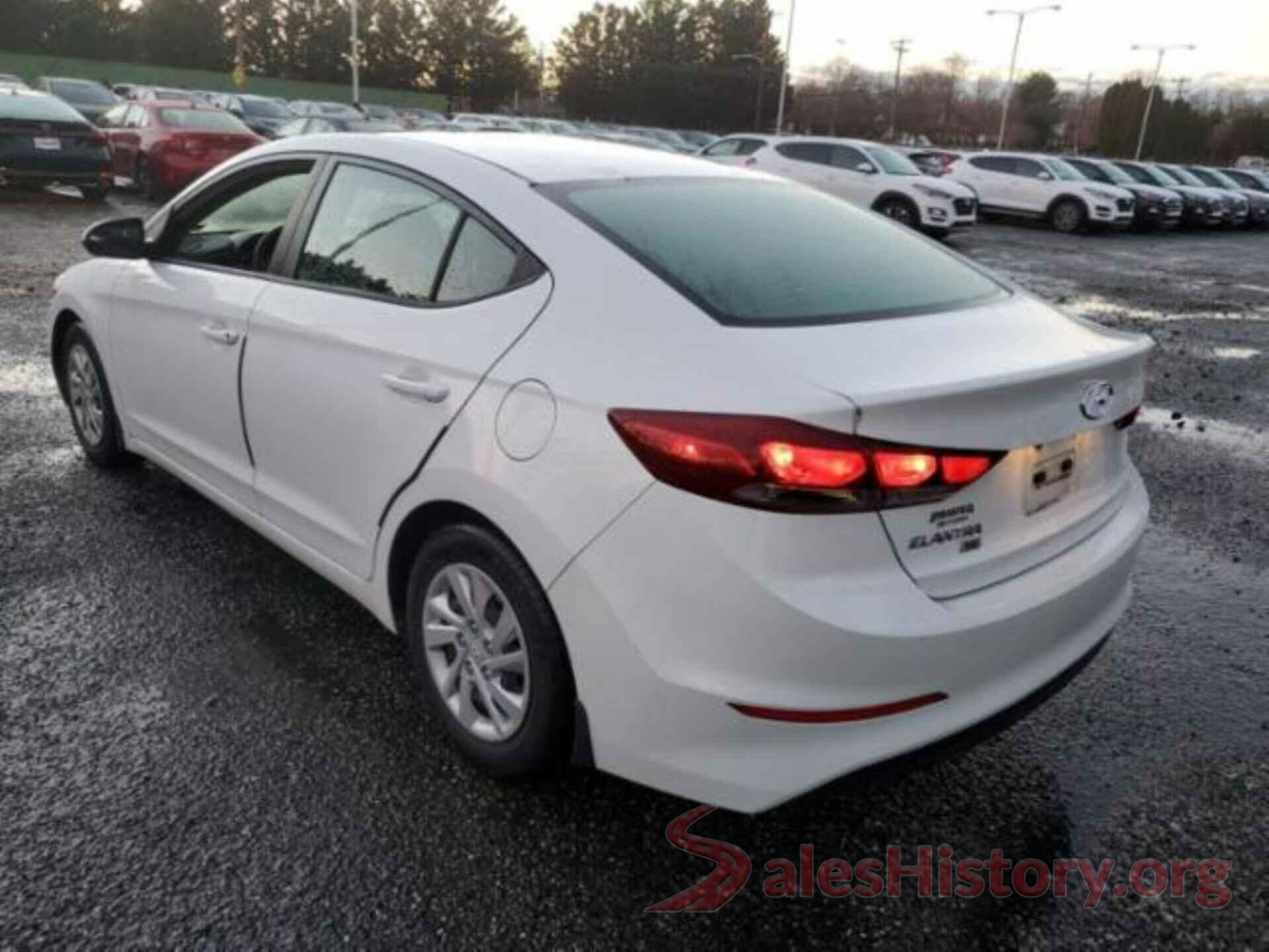 5NPD74LF1JH269066 2018 HYUNDAI ELANTRA