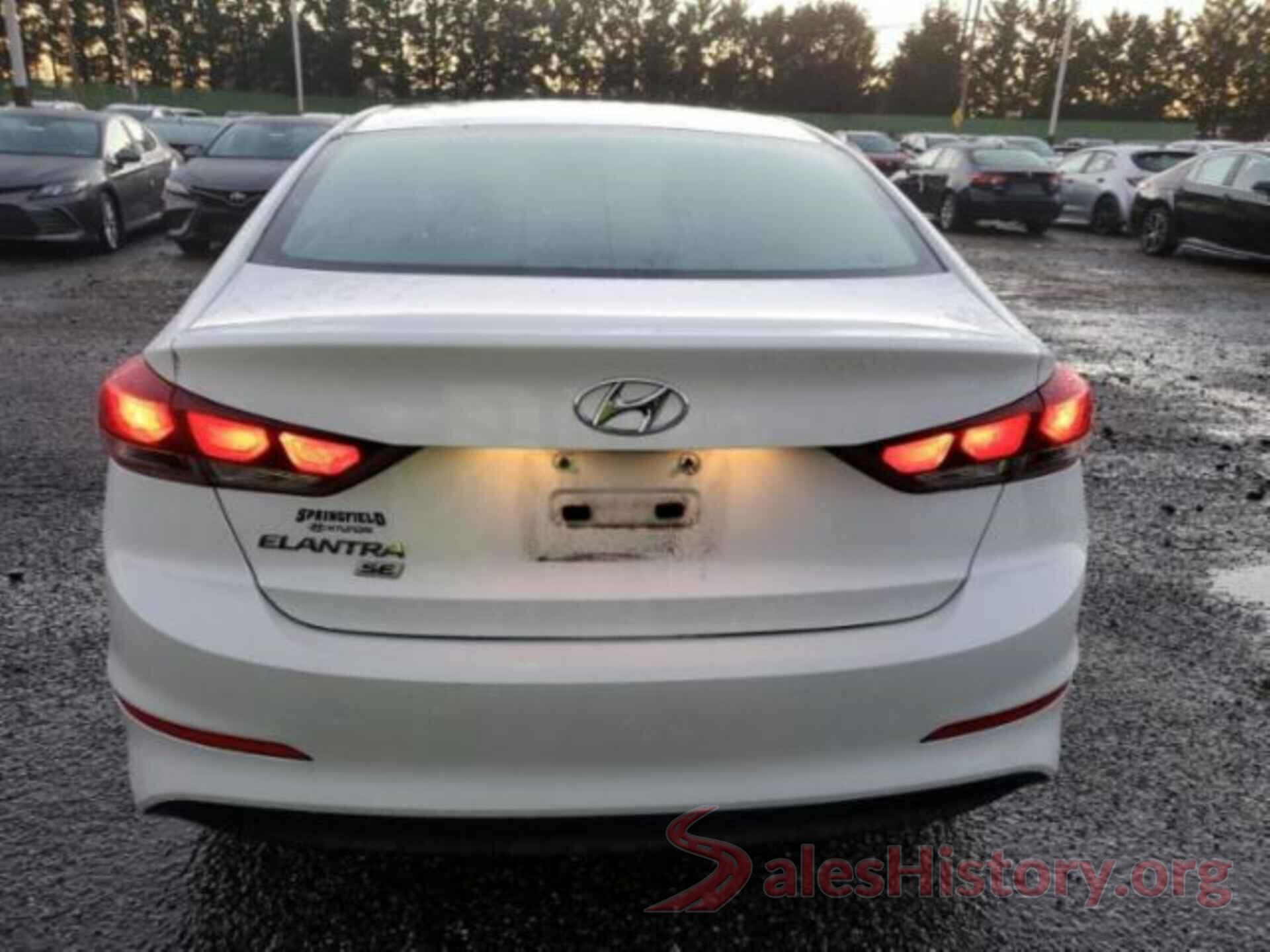 5NPD74LF1JH269066 2018 HYUNDAI ELANTRA