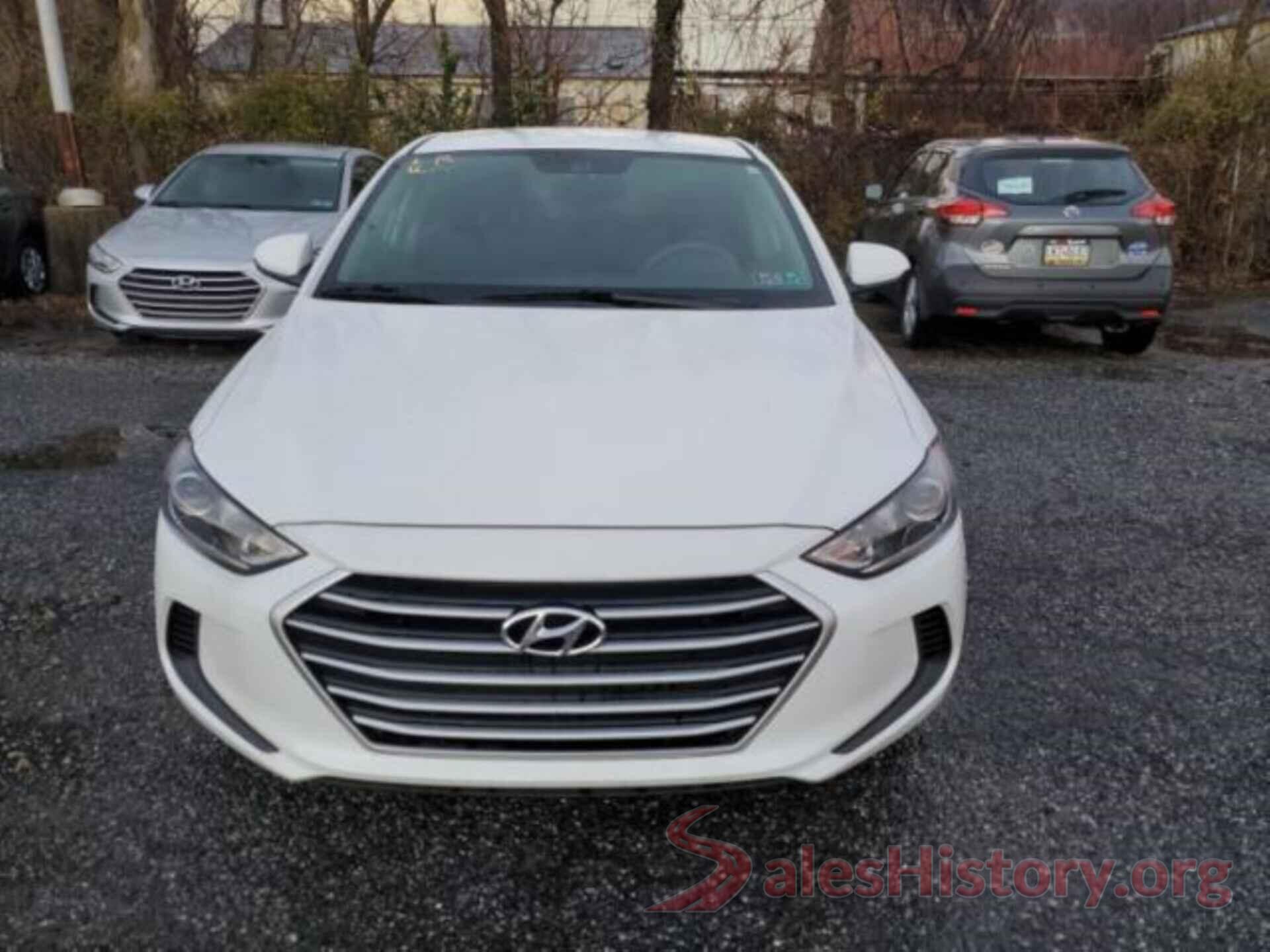 5NPD74LF1JH269066 2018 HYUNDAI ELANTRA