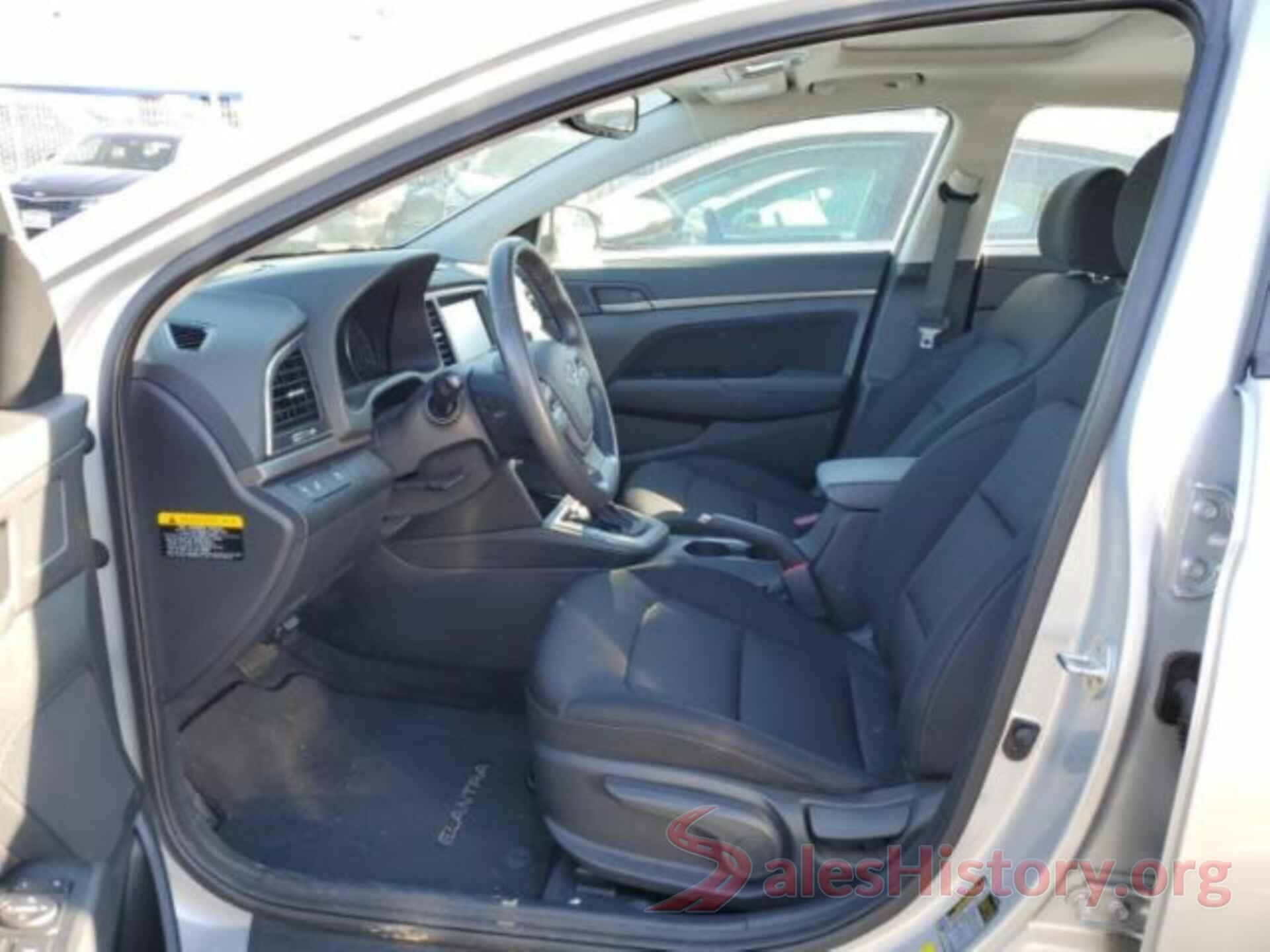 5NPD84LF3JH252251 2018 HYUNDAI ELANTRA