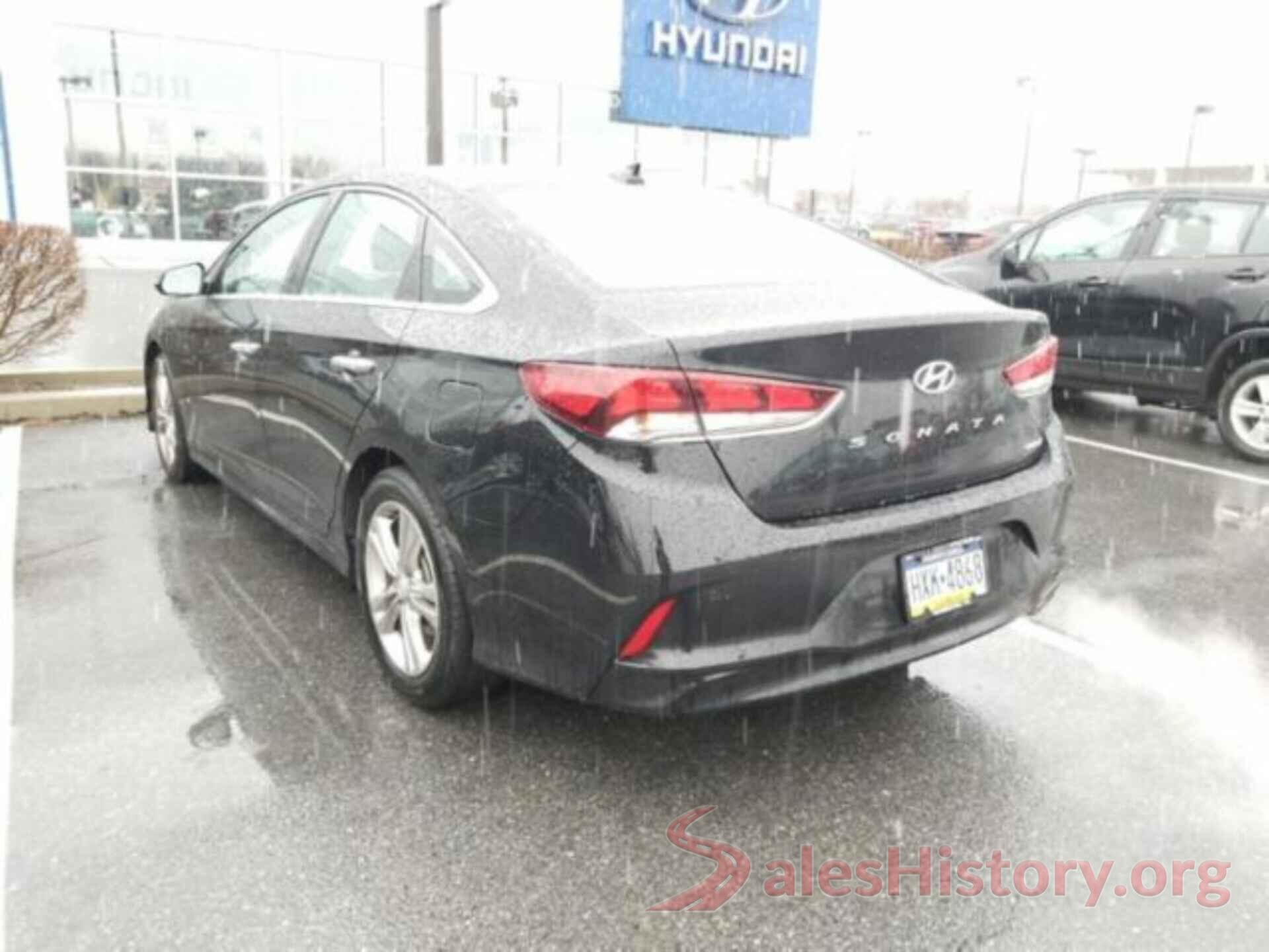 5NPE34AF2JH673593 2018 HYUNDAI SONATA