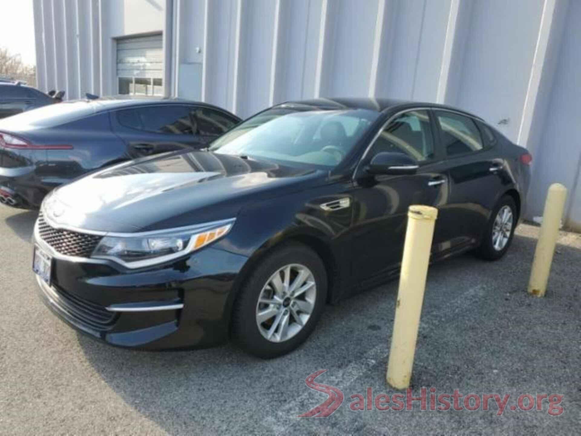 5XXGT4L31JG225109 2018 KIA OPTIMA