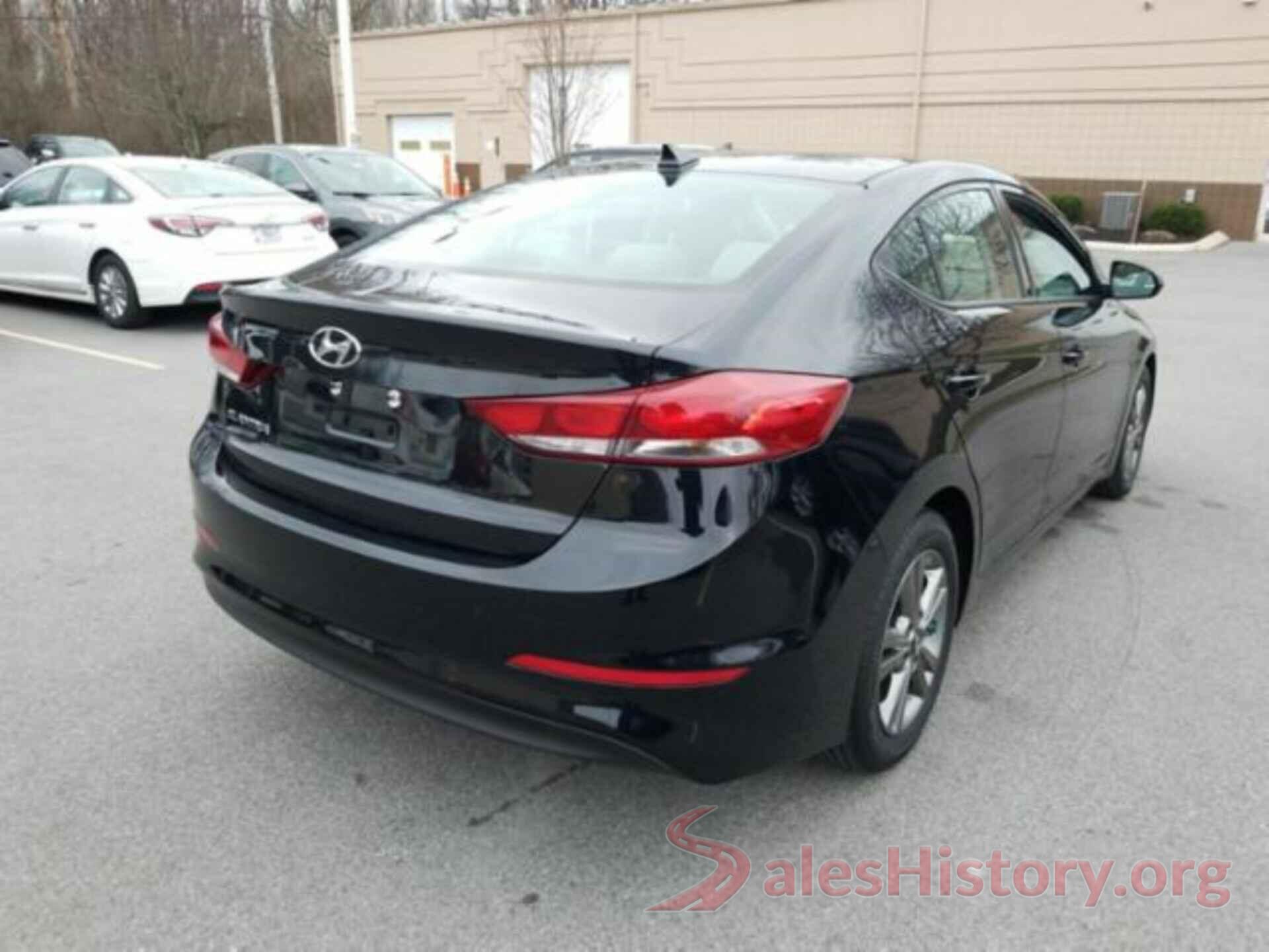 5NPD84LF6HH210392 2017 HYUNDAI ELANTRA