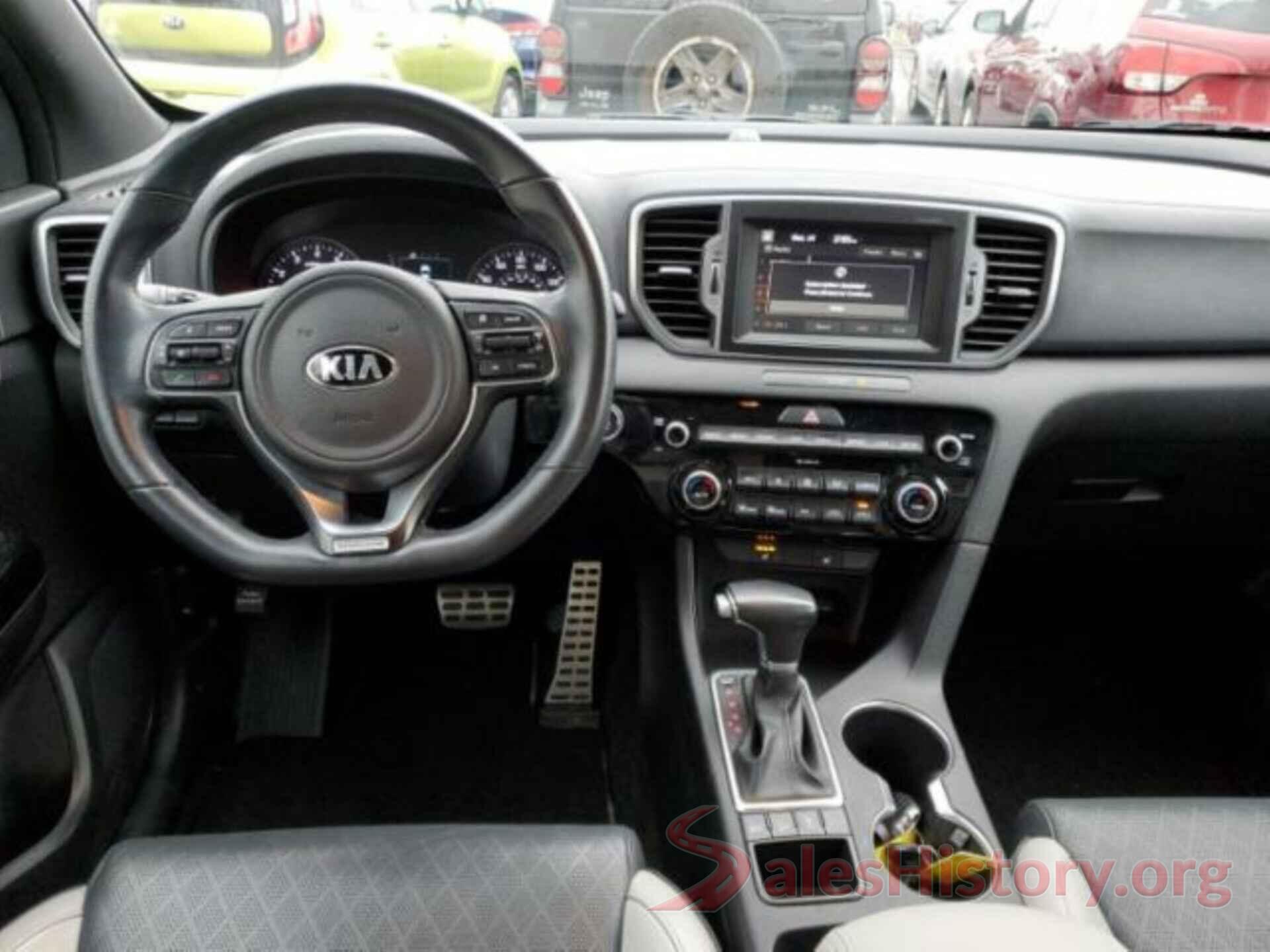 KNDPNCAC8J7472921 2018 KIA SPORTAGE