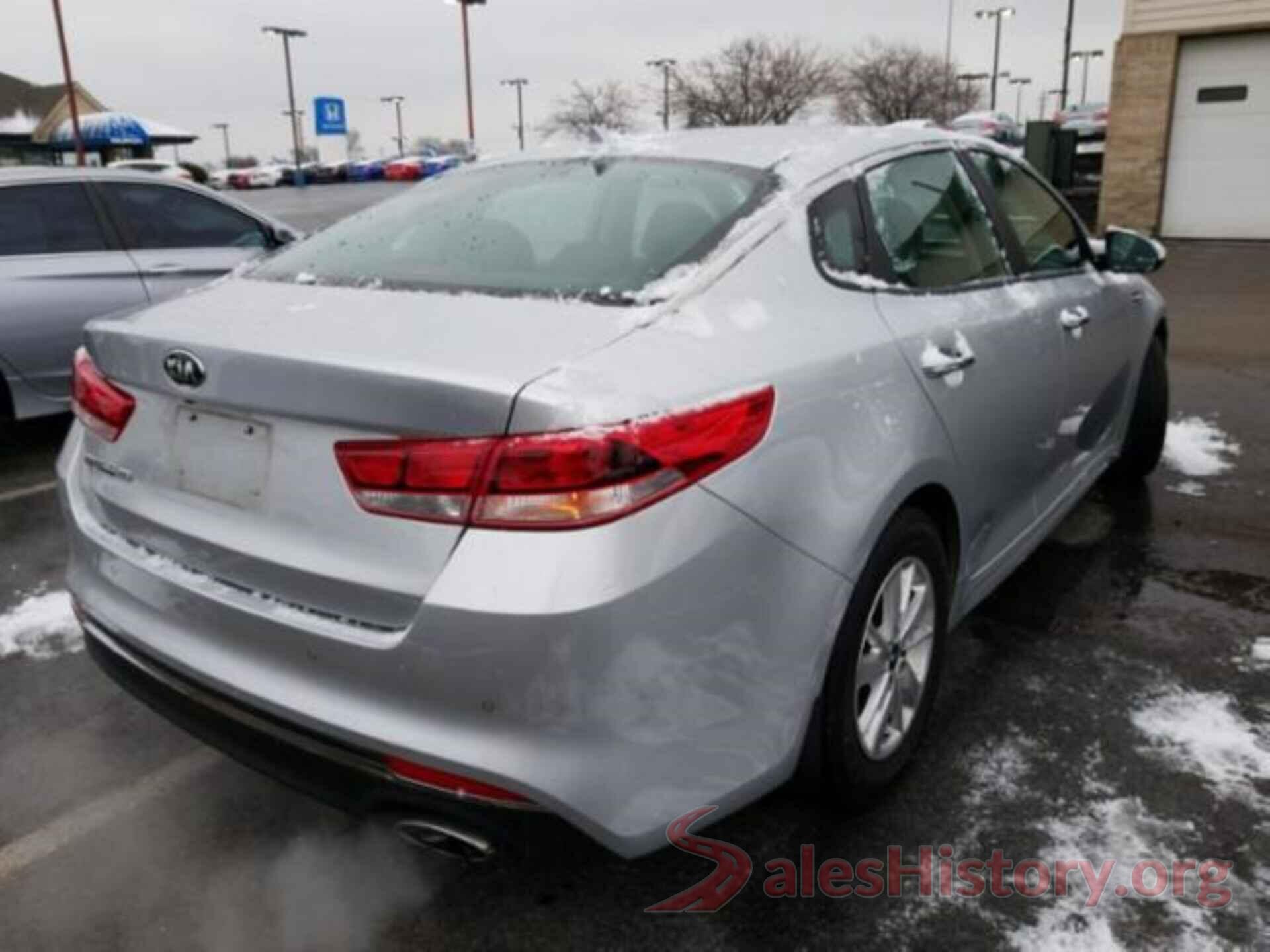 5XXGT4L35JG228286 2018 KIA OPTIMA