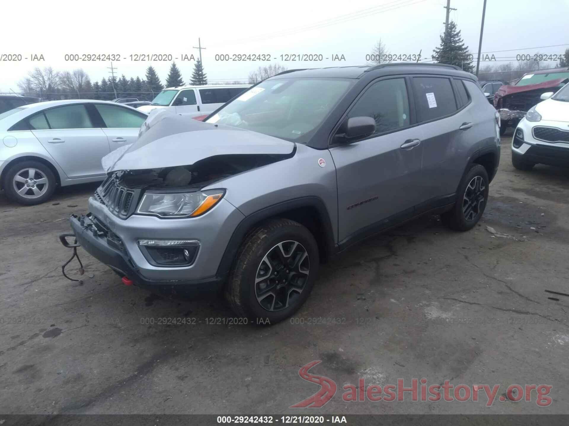 3C4NJDDB9LT195285 2020 JEEP COMPASS