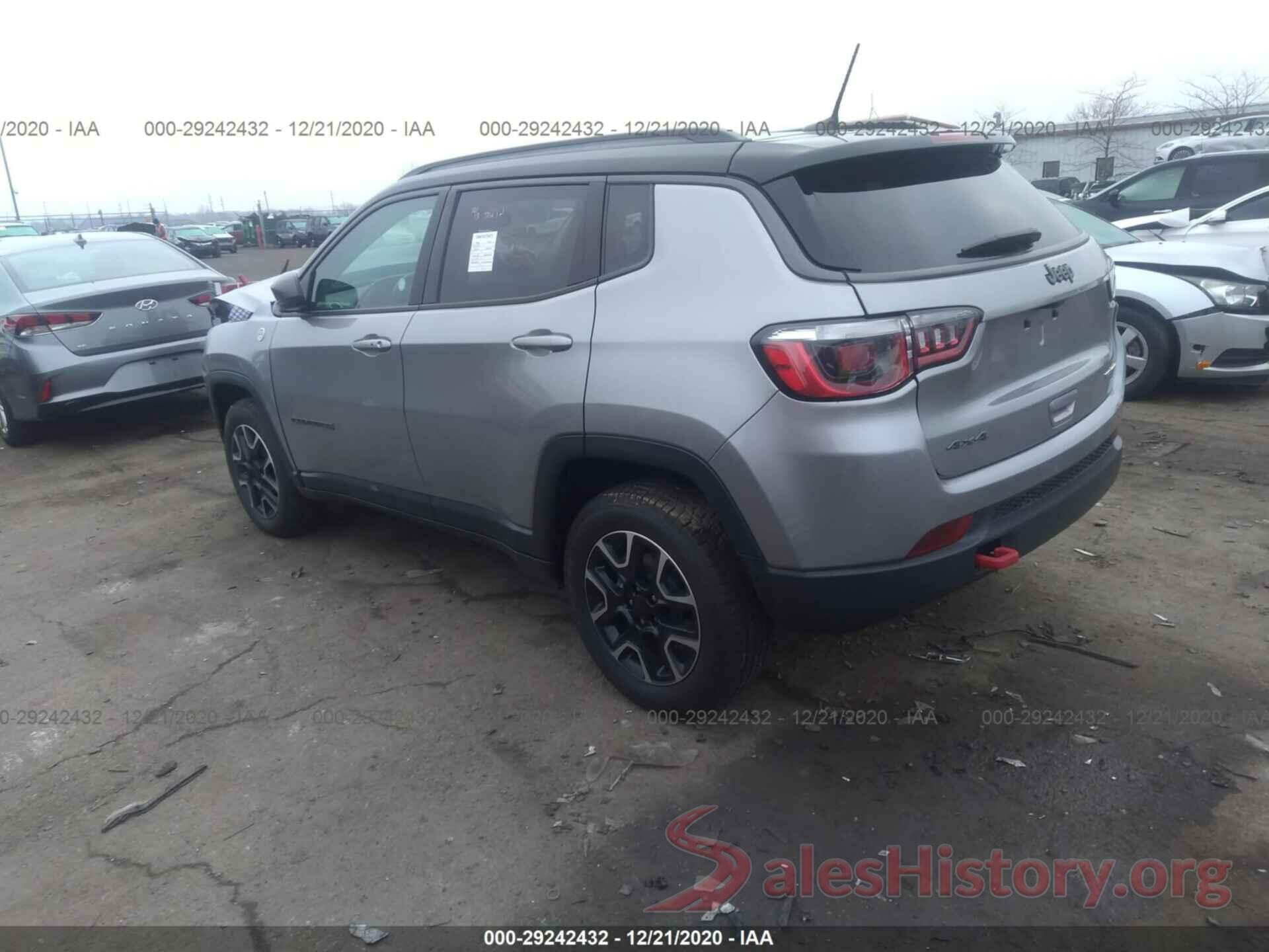 3C4NJDDB9LT195285 2020 JEEP COMPASS