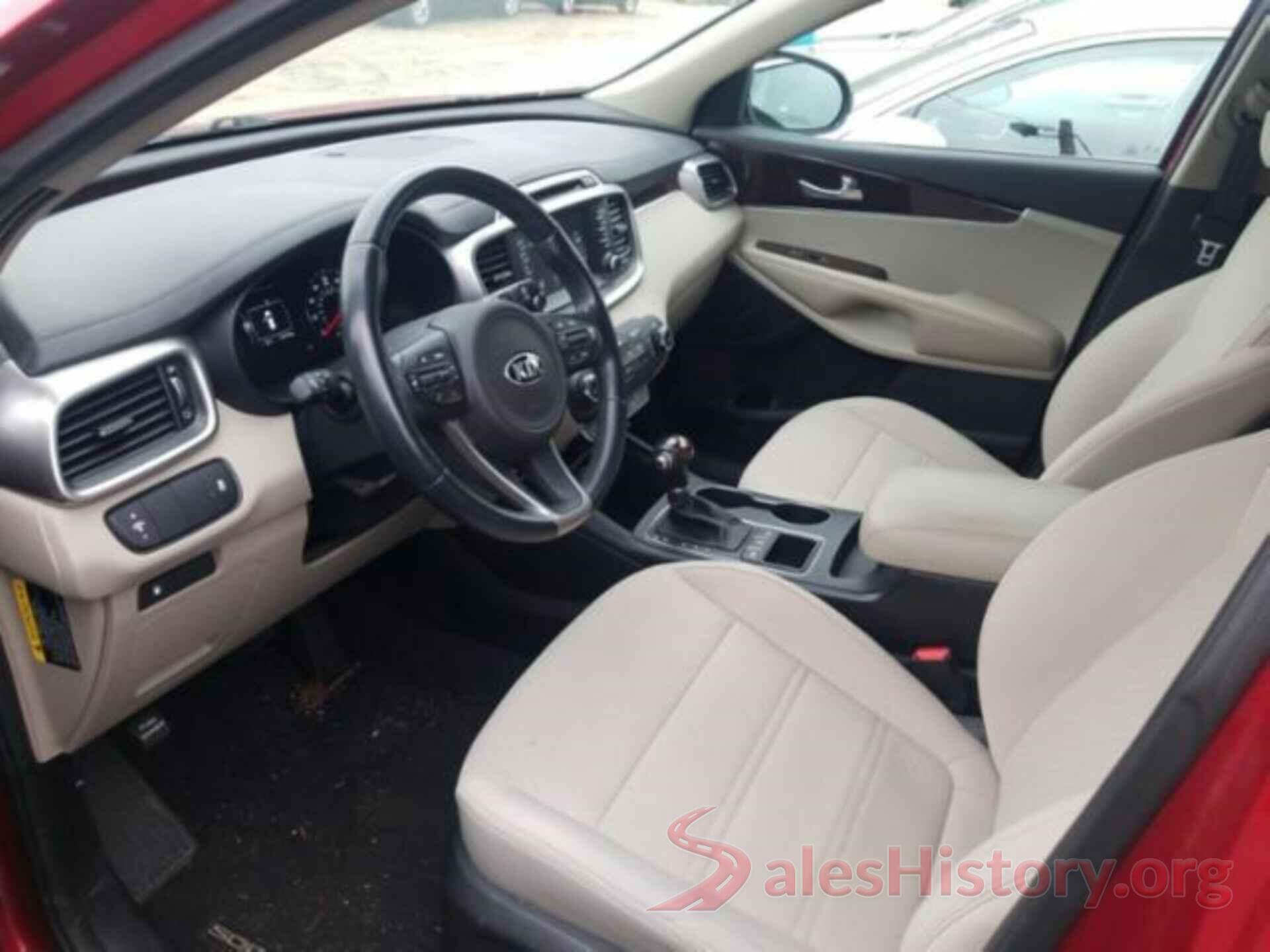 5XYPGDA32JG364636 2018 KIA SORENTO