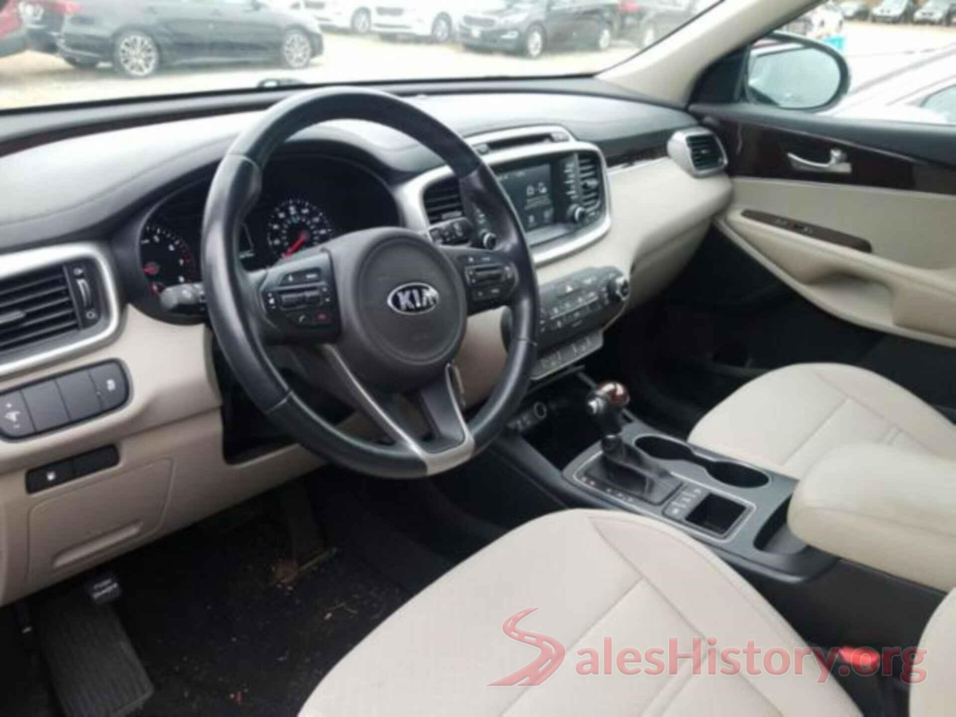 5XYPGDA32JG364636 2018 KIA SORENTO