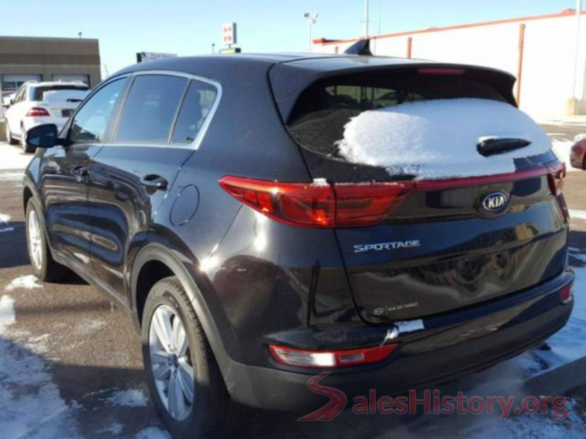 KNDPMCAC1H7282830 2017 KIA SPORTAGE