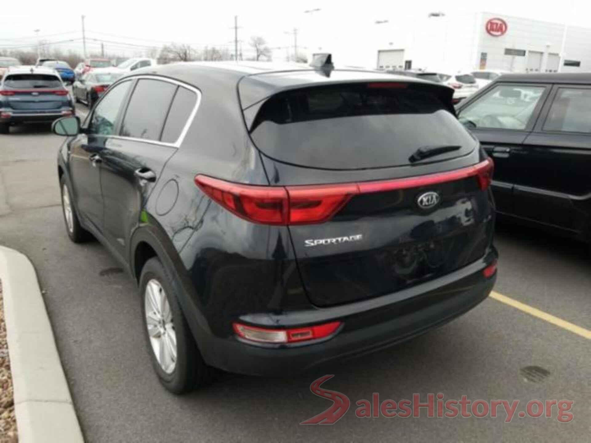 KNDPMCAC1J7396963 2018 KIA SPORTAGE