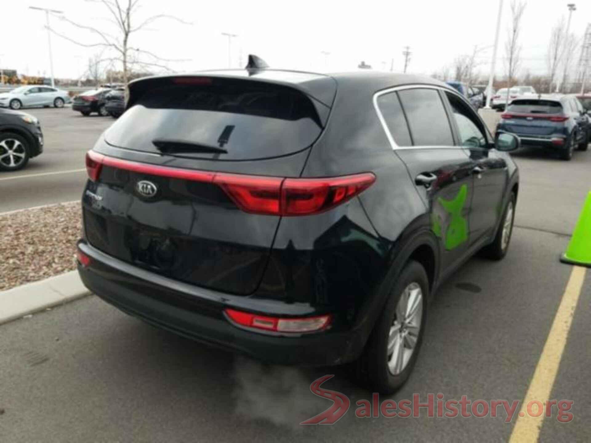 KNDPMCAC1J7396963 2018 KIA SPORTAGE